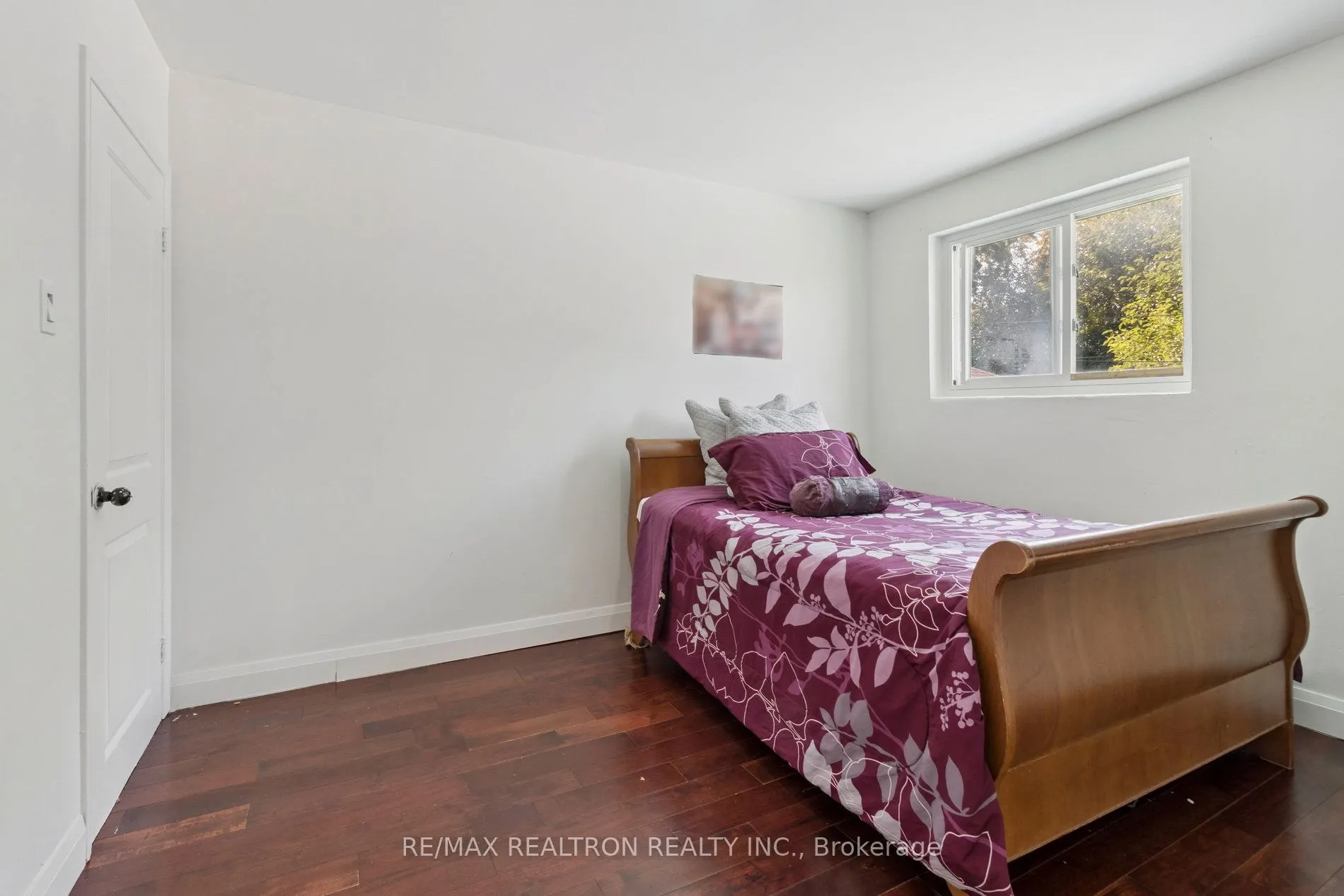 76 Ruthmar Crescent
