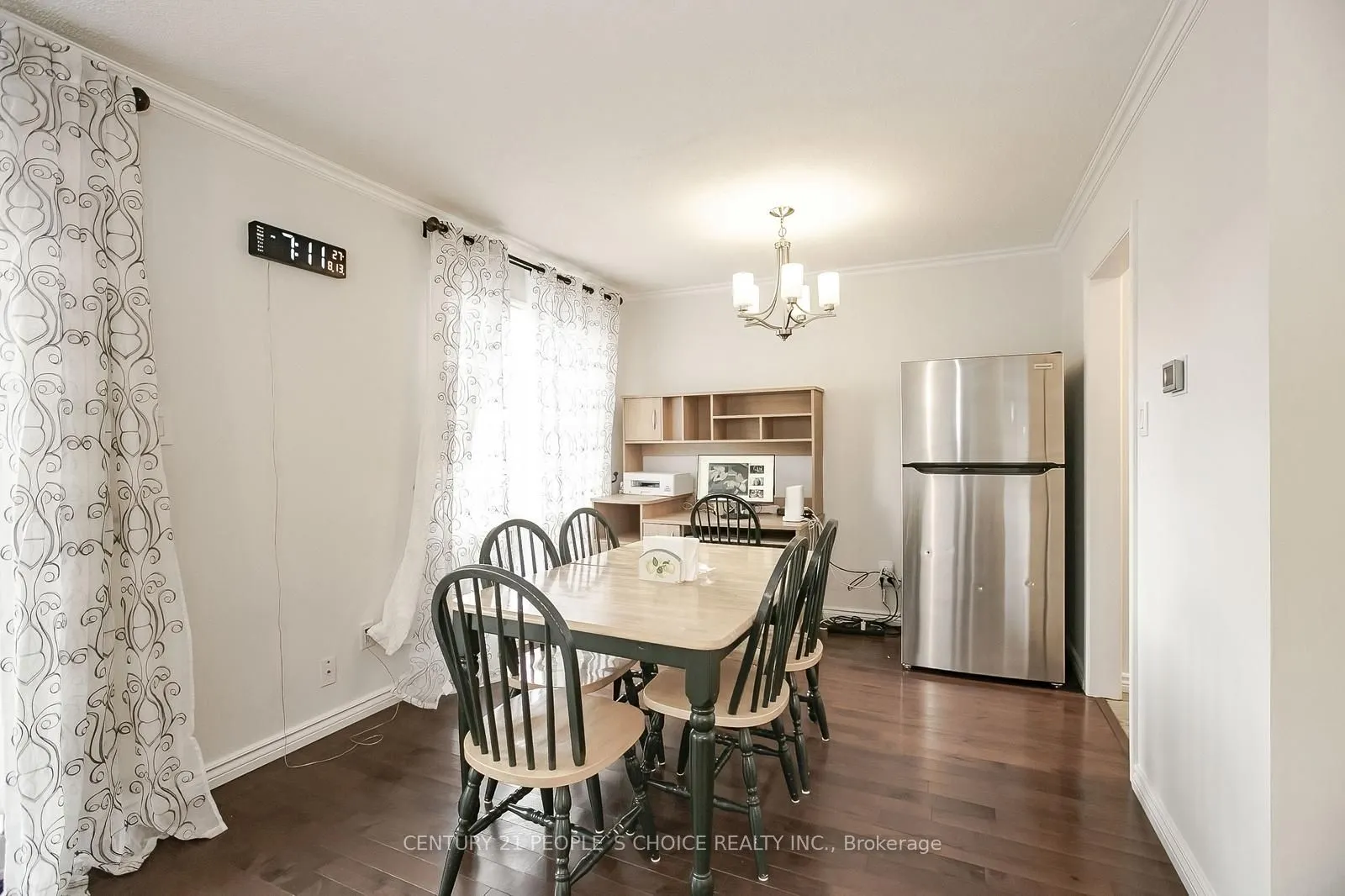 240 Simmons Boulevard