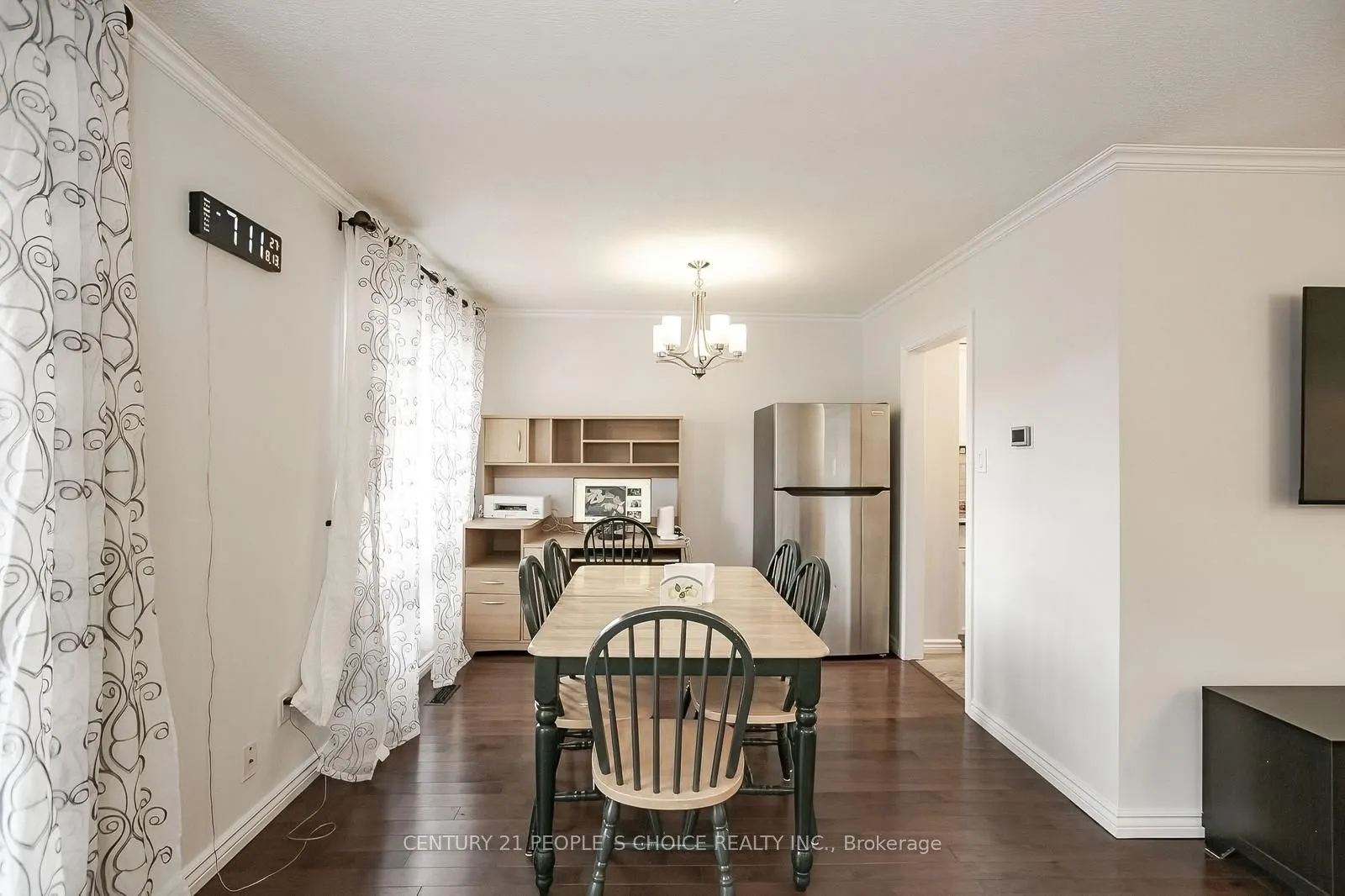 240 Simmons Boulevard