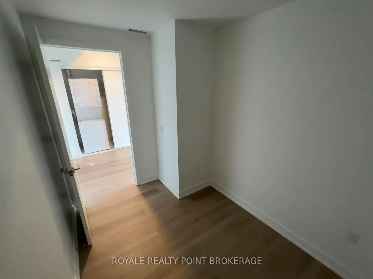 3009 Novar Road S, #1315