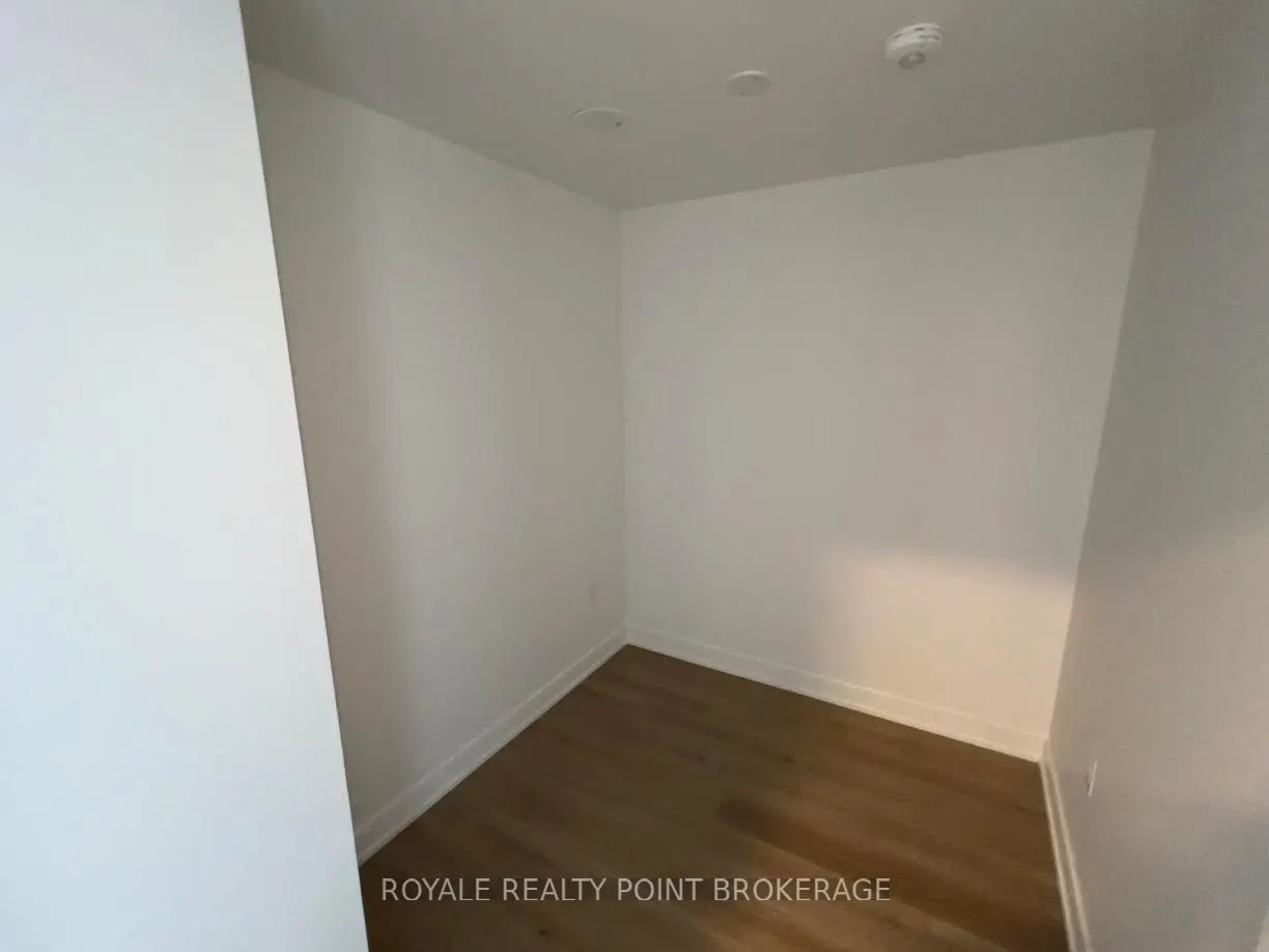 3009 Novar Road S, #1315