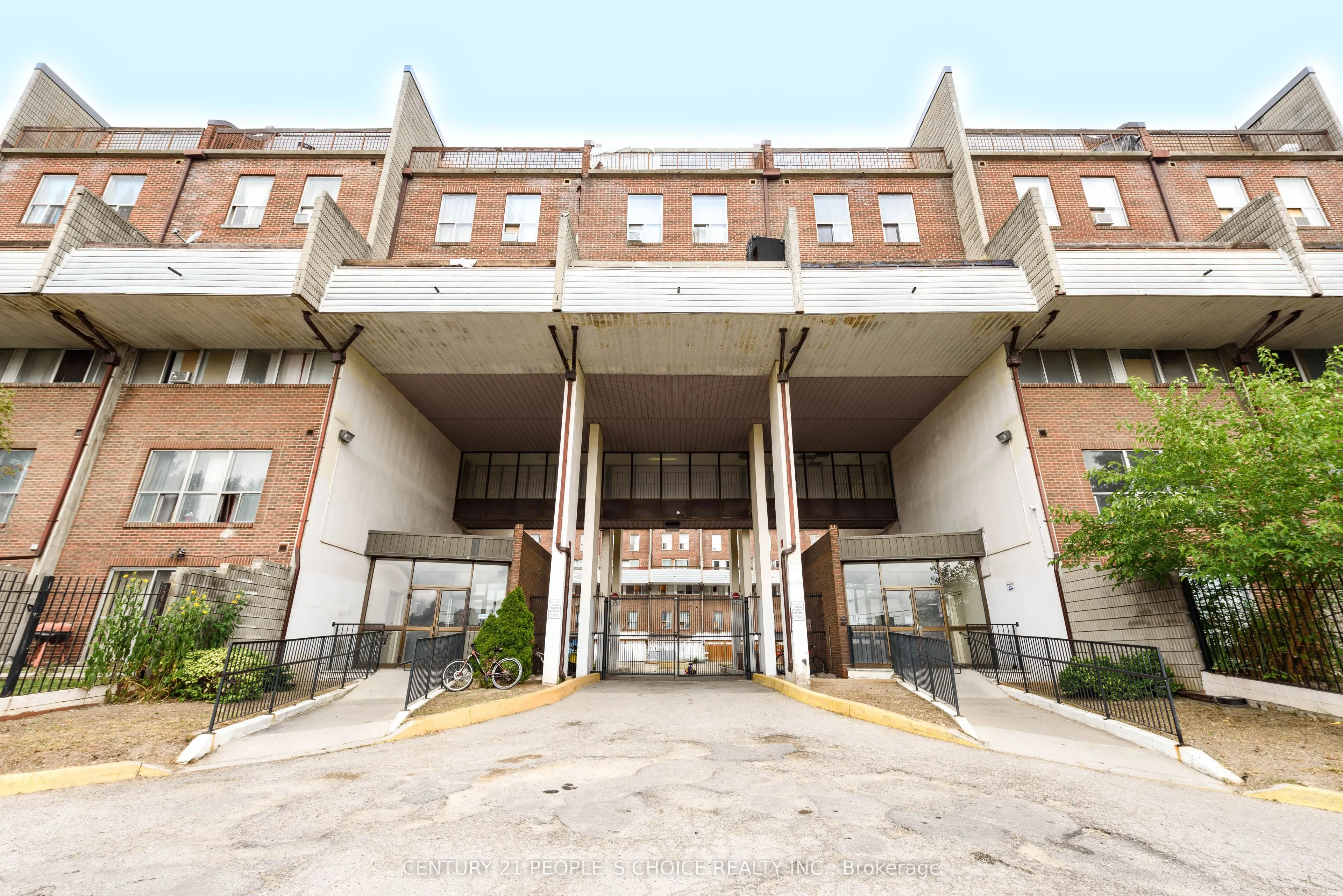 10 Eddystone Avenue, #111