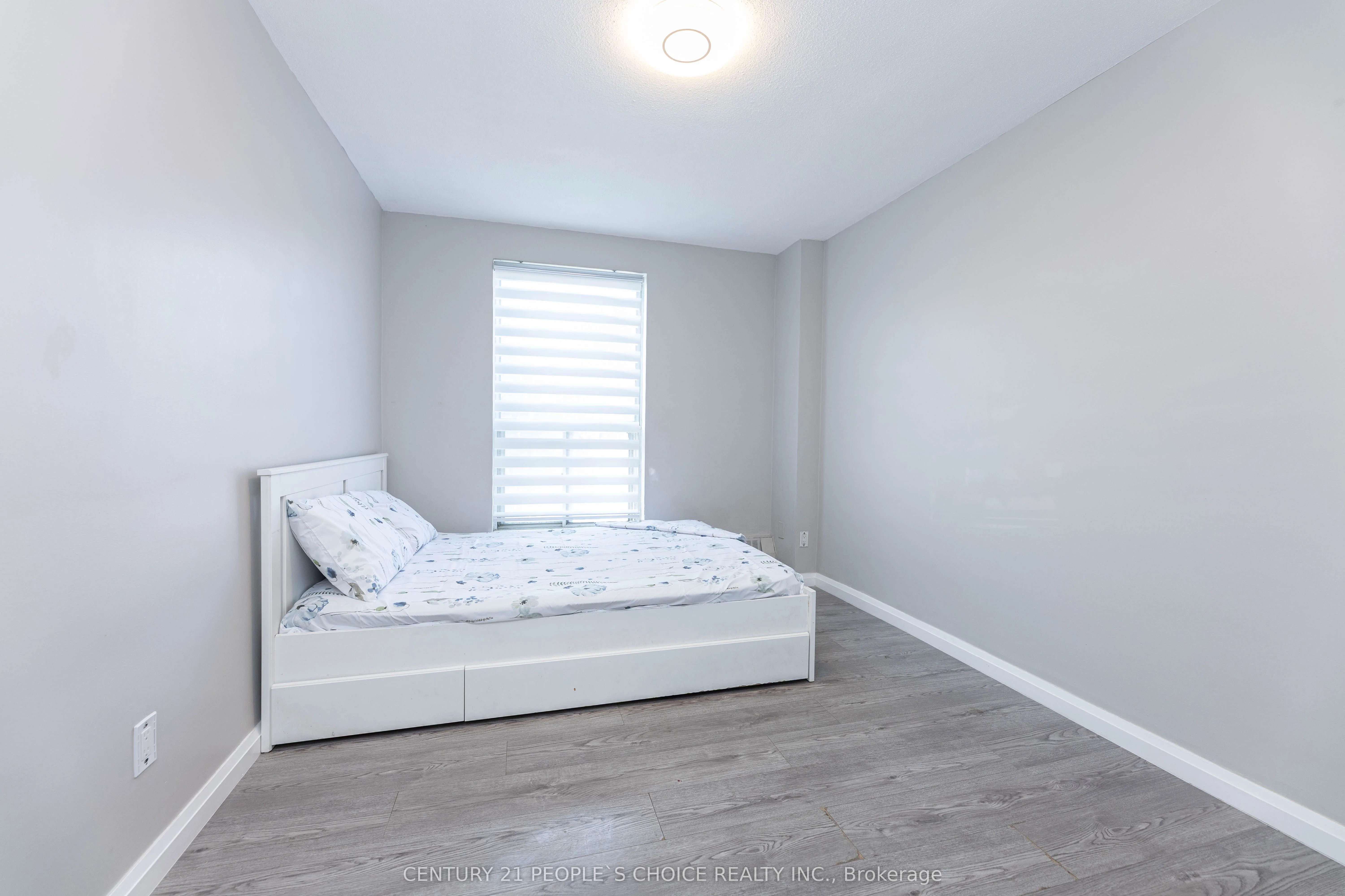 10 Eddystone Avenue, #111