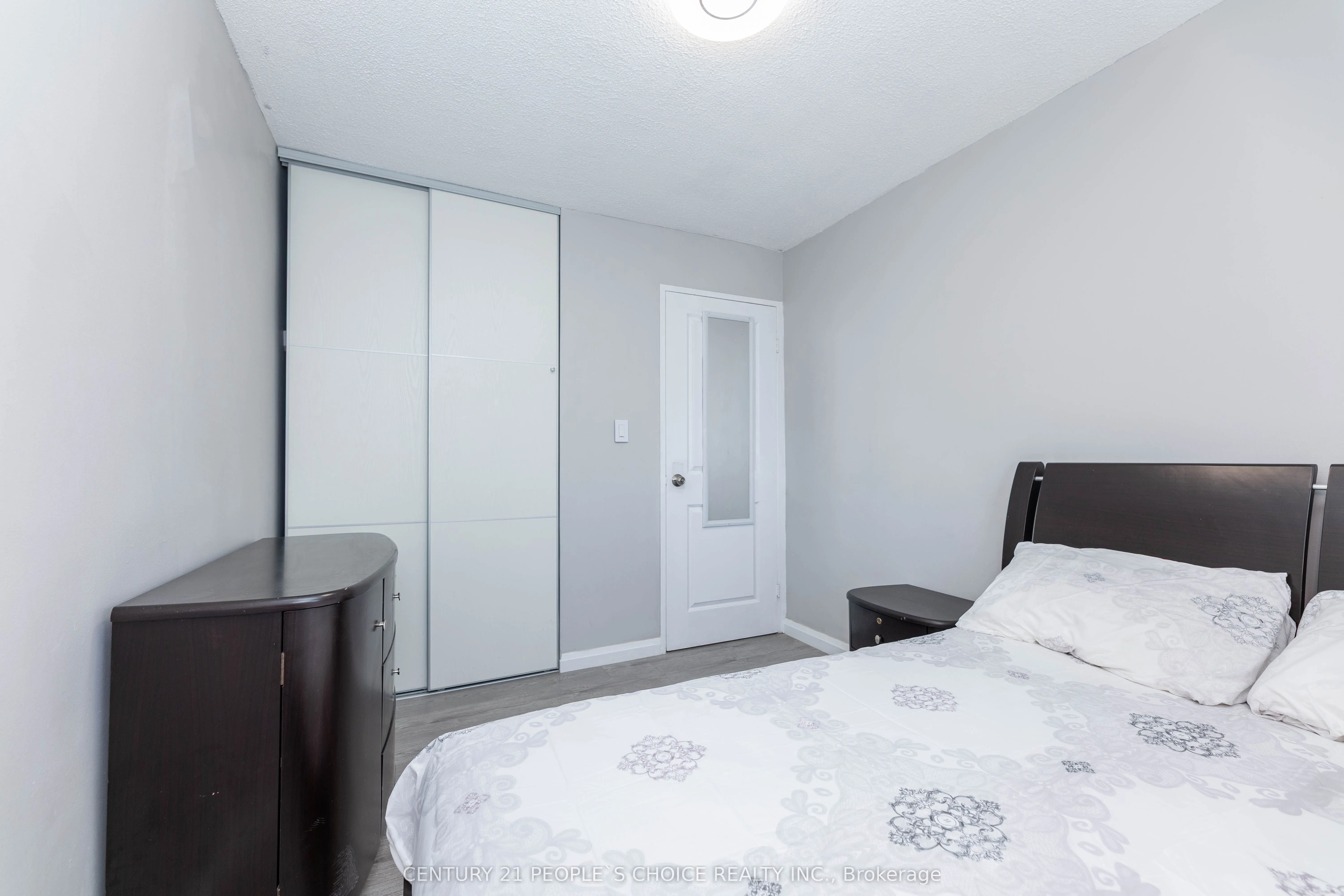 10 Eddystone Avenue, #111
