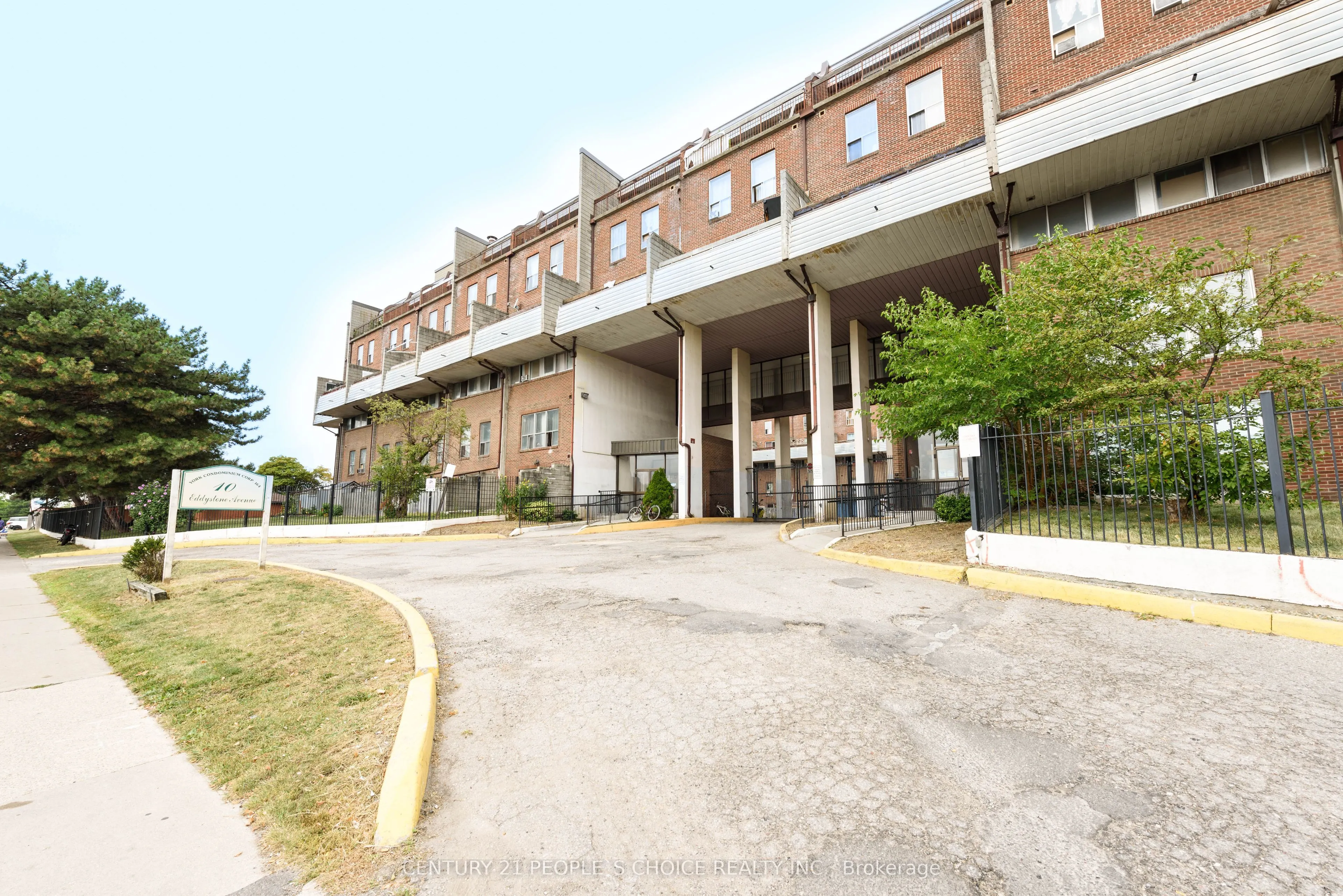 10 Eddystone Avenue, #111