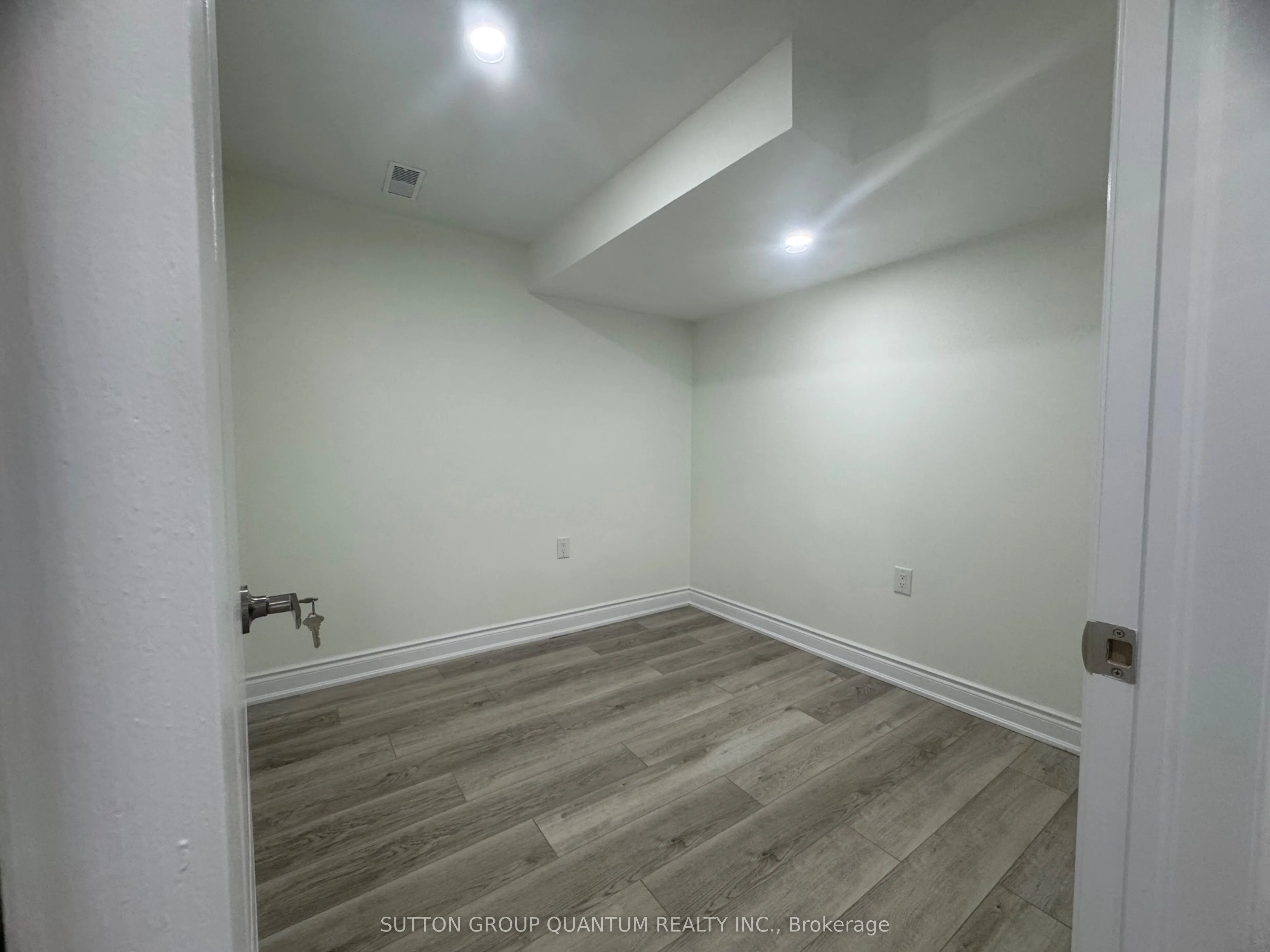 136 Atkins Circle, #Basement