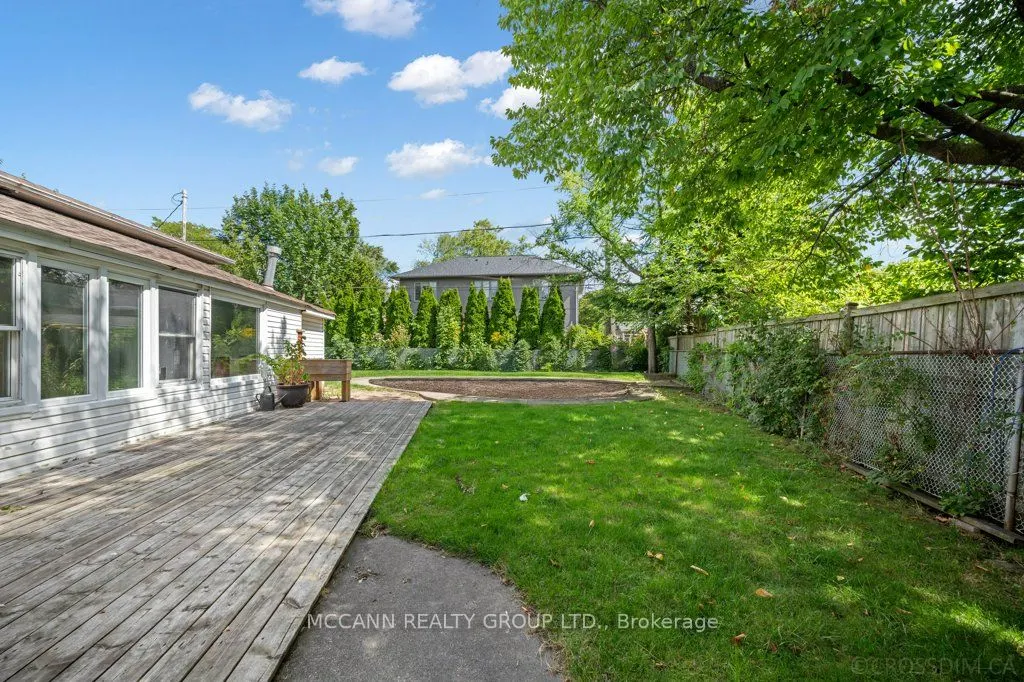 7 Carswell Place