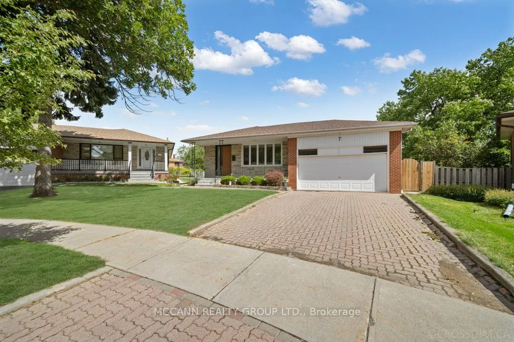7 Carswell Place