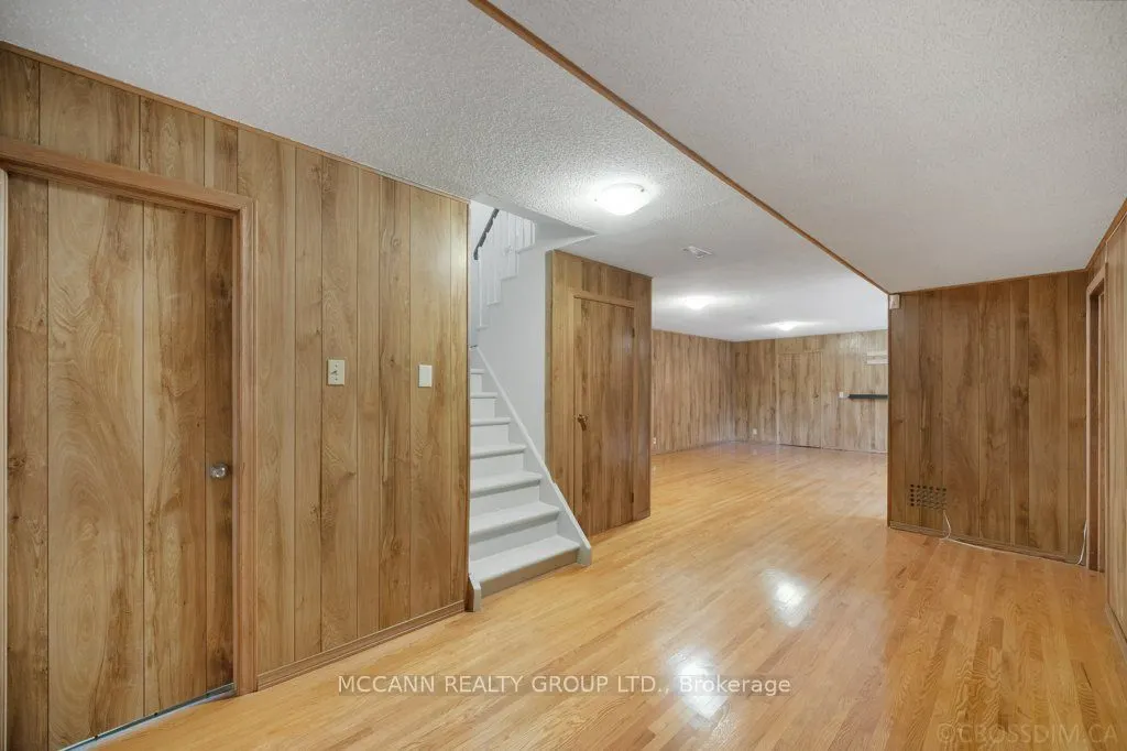 7 Carswell Place