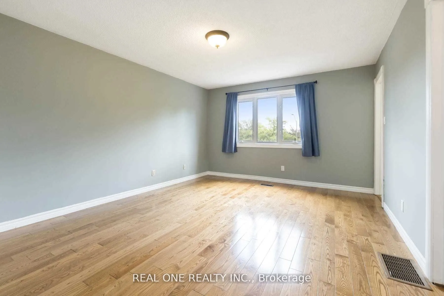 3237 Mcmaster Road