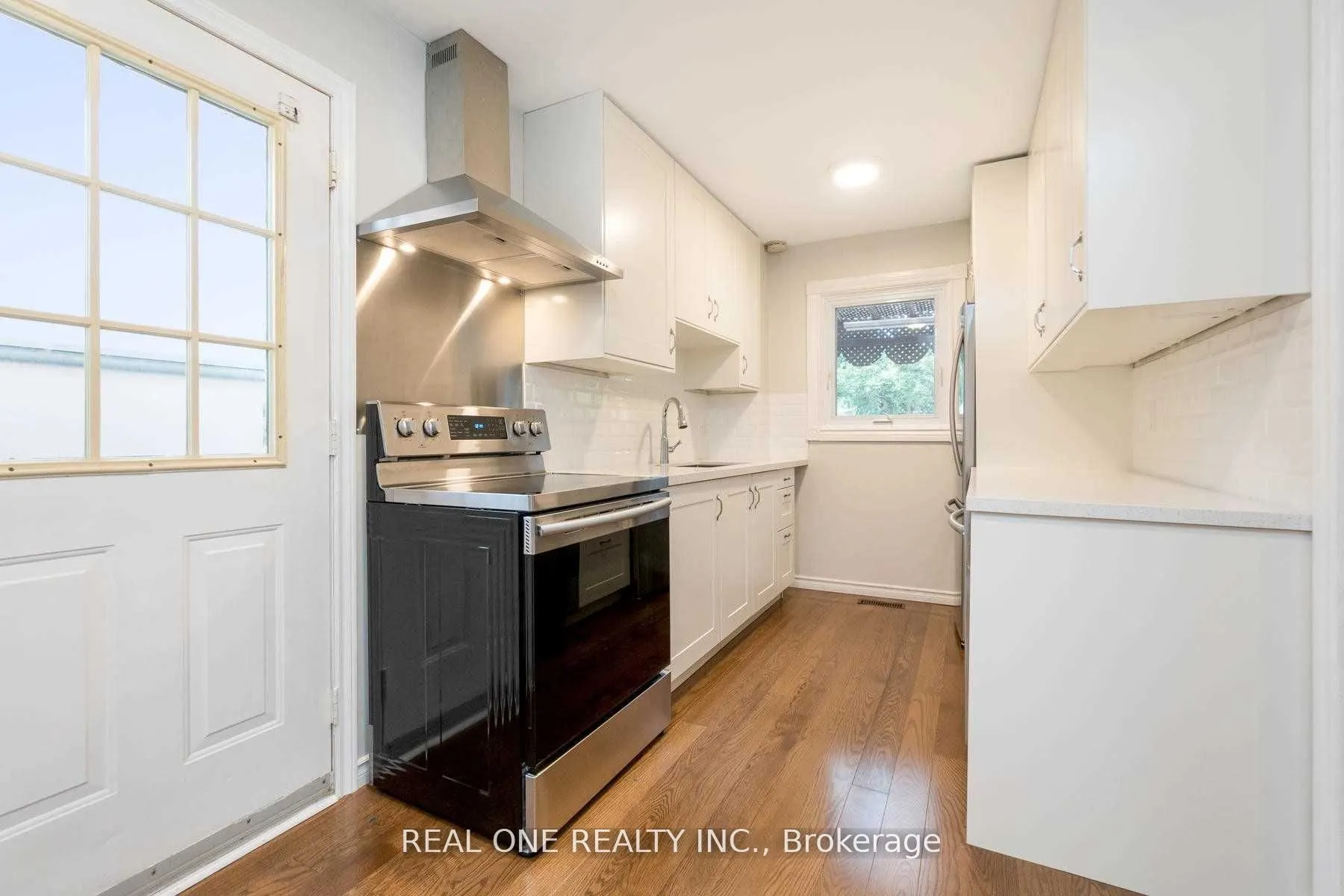 3237 Mcmaster Road