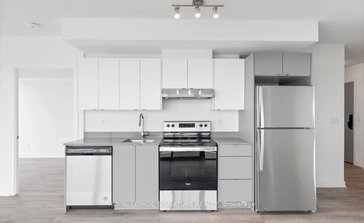 3200 Dakota Common, #B404