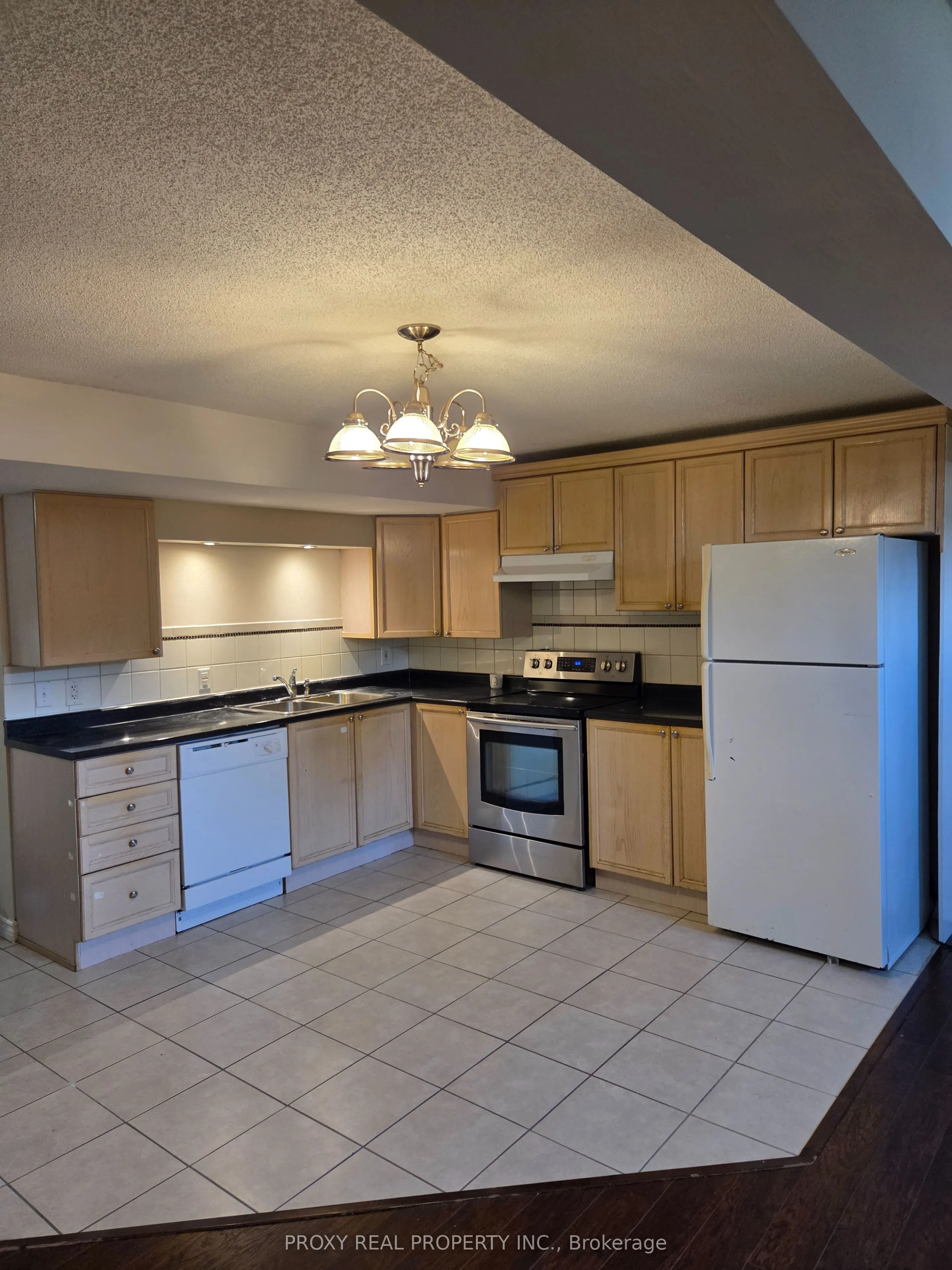 9 Madison Street, #Lower