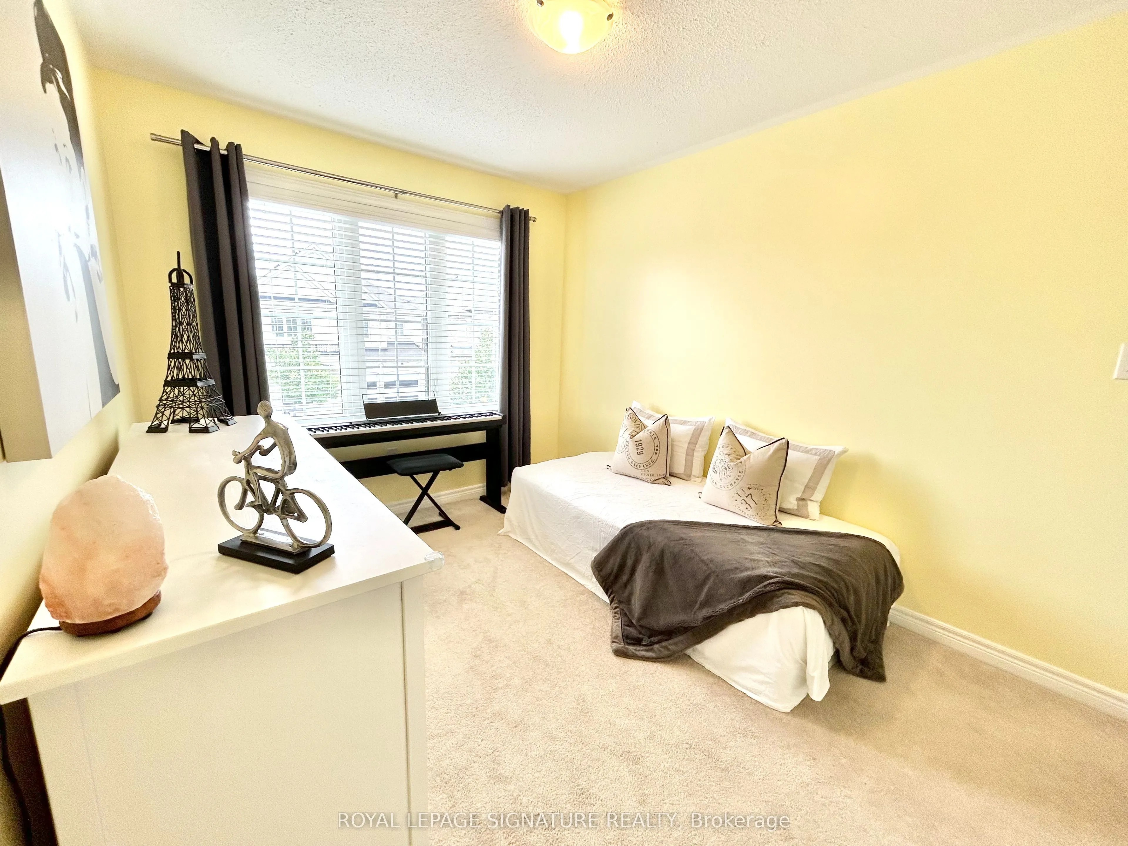 10 Zanetta Crescent