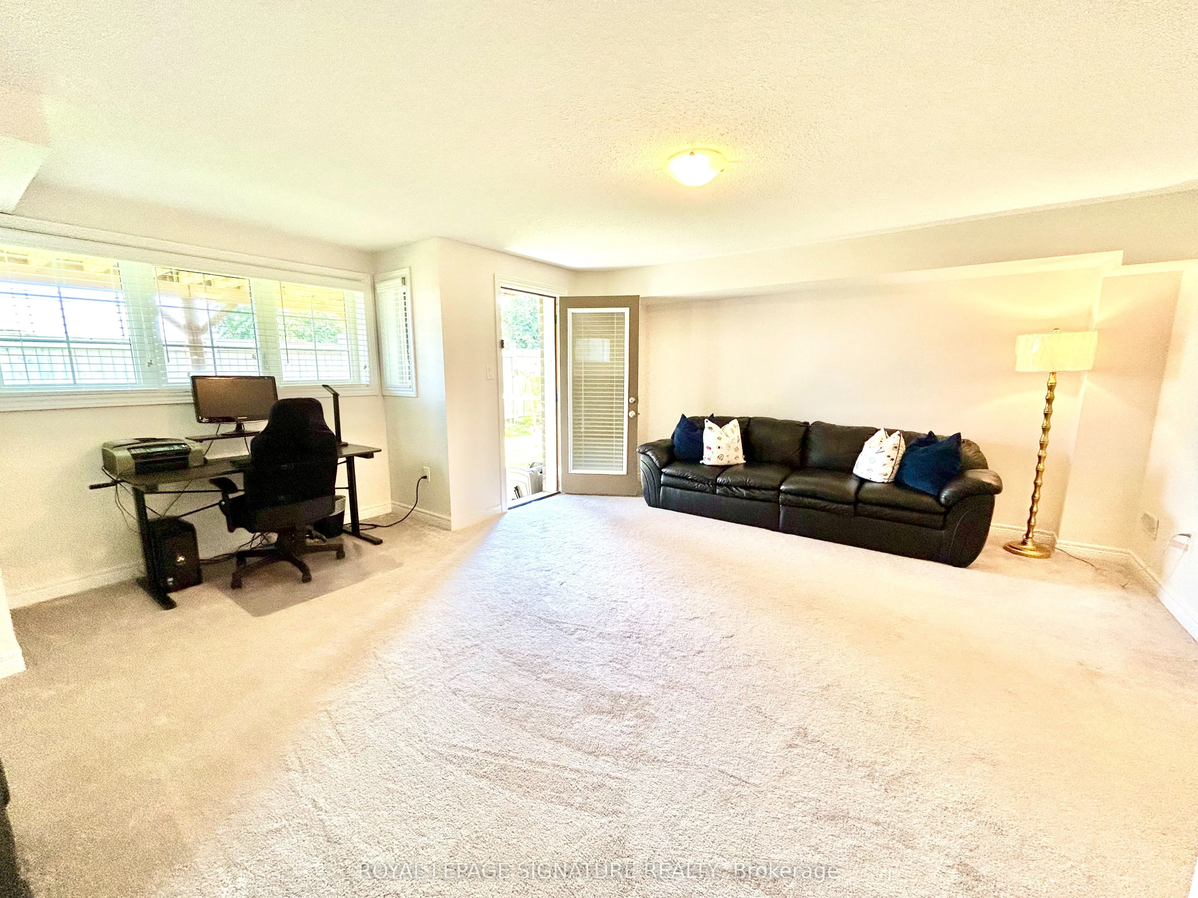 10 Zanetta Crescent