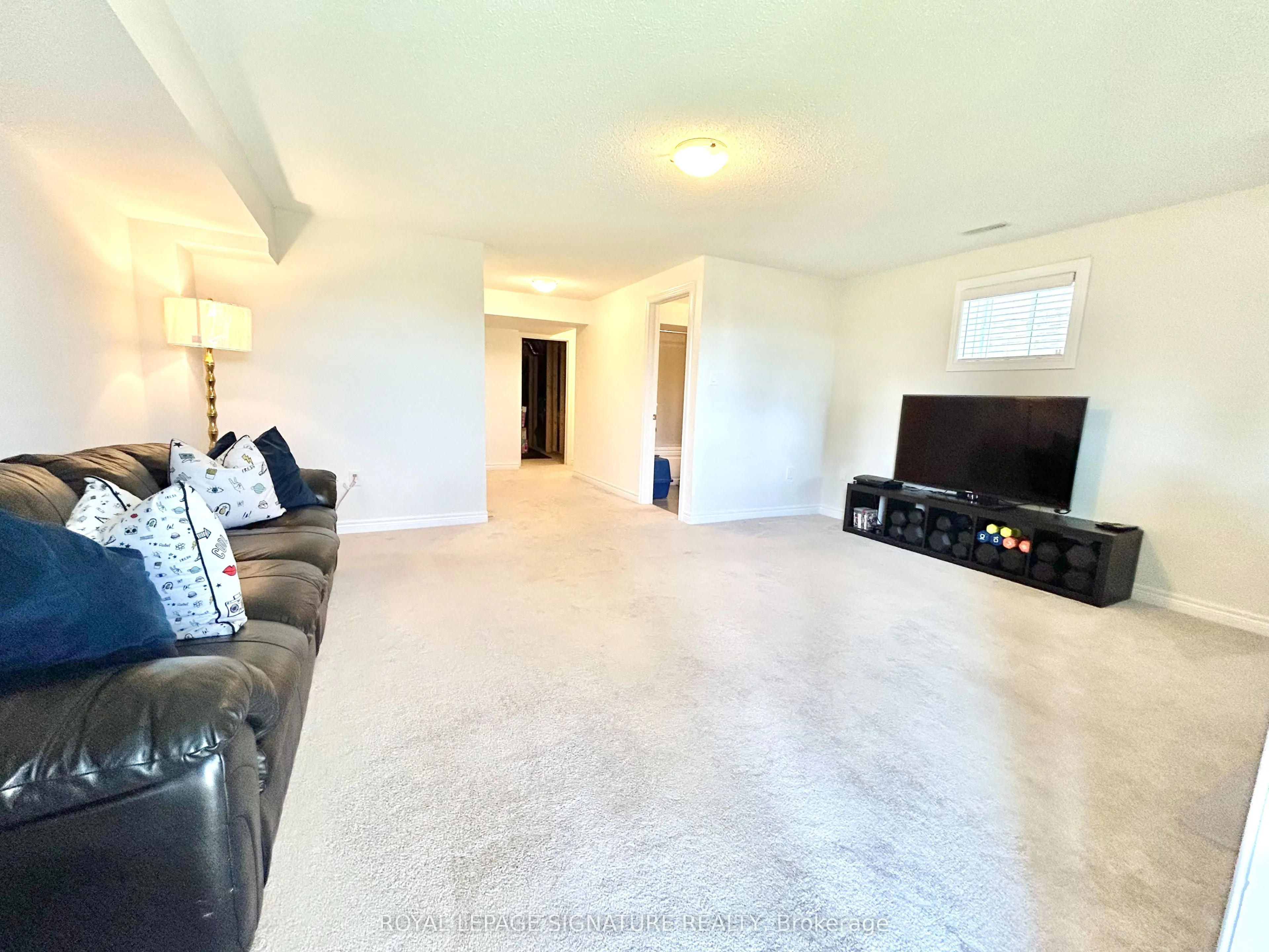 10 Zanetta Crescent