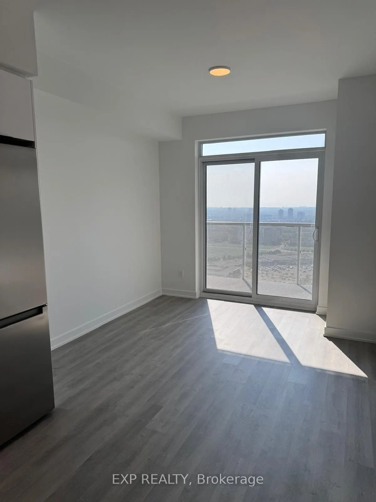 5105 Hurontario Street, #3204