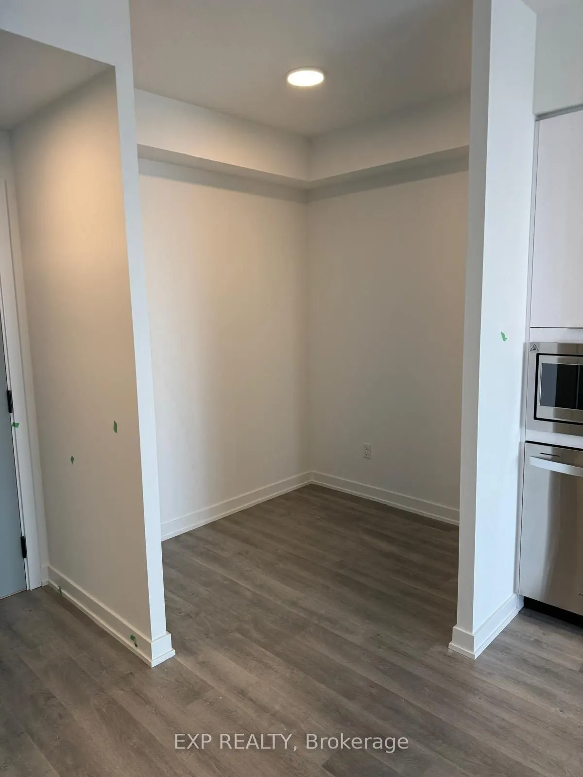 5105 Hurontario Street, #3204