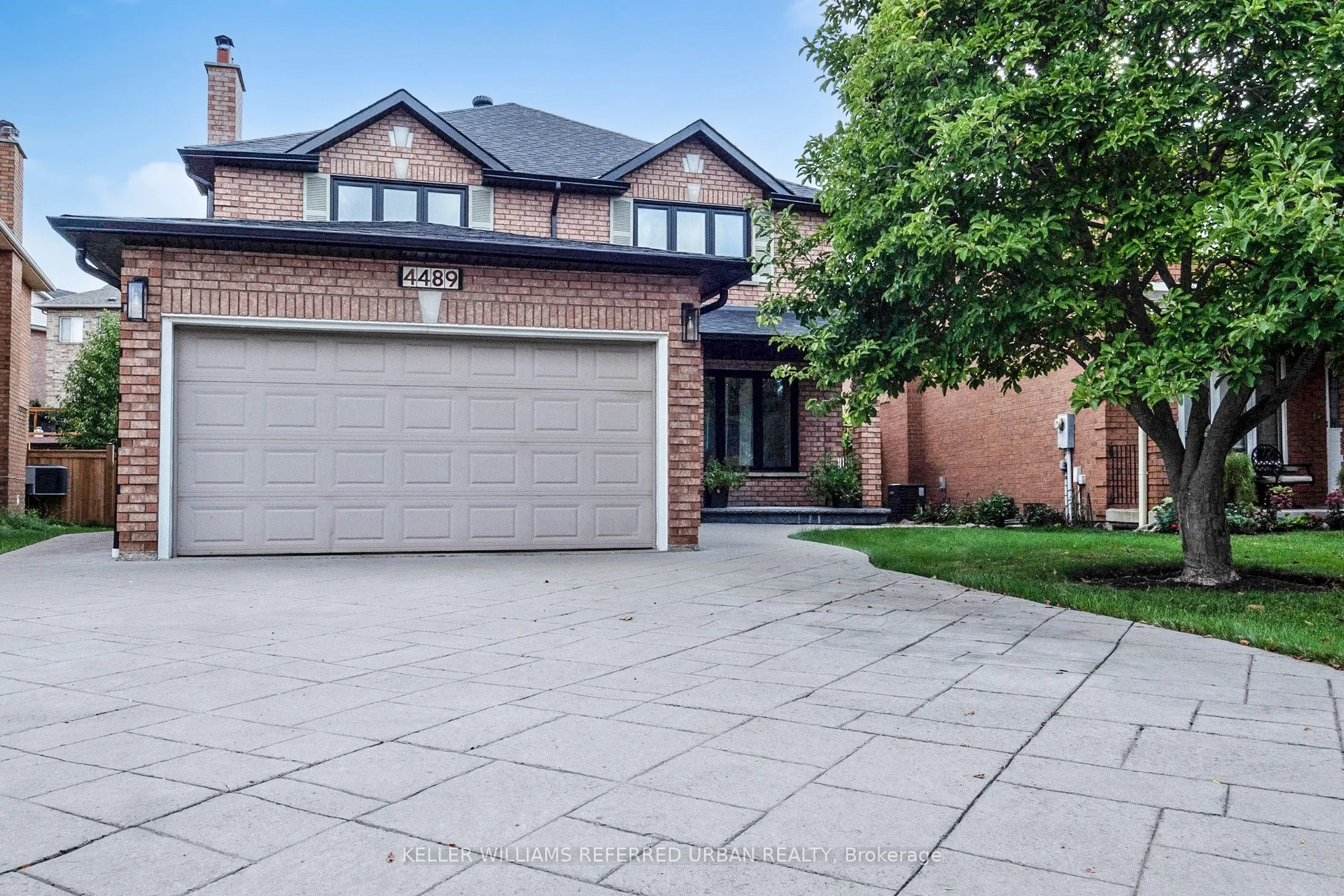 4489 Gladebrook Crescent