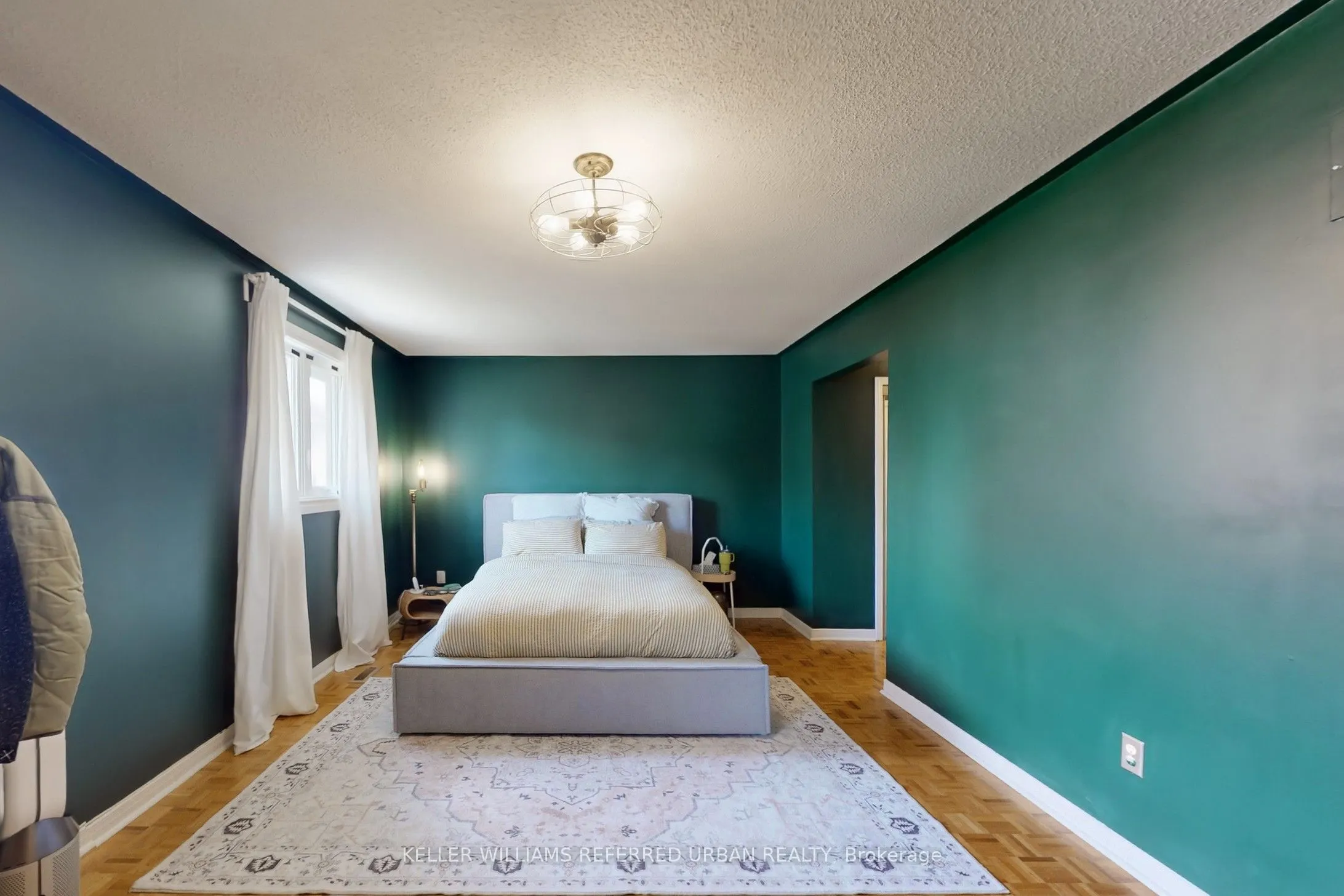 4489 Gladebrook Crescent