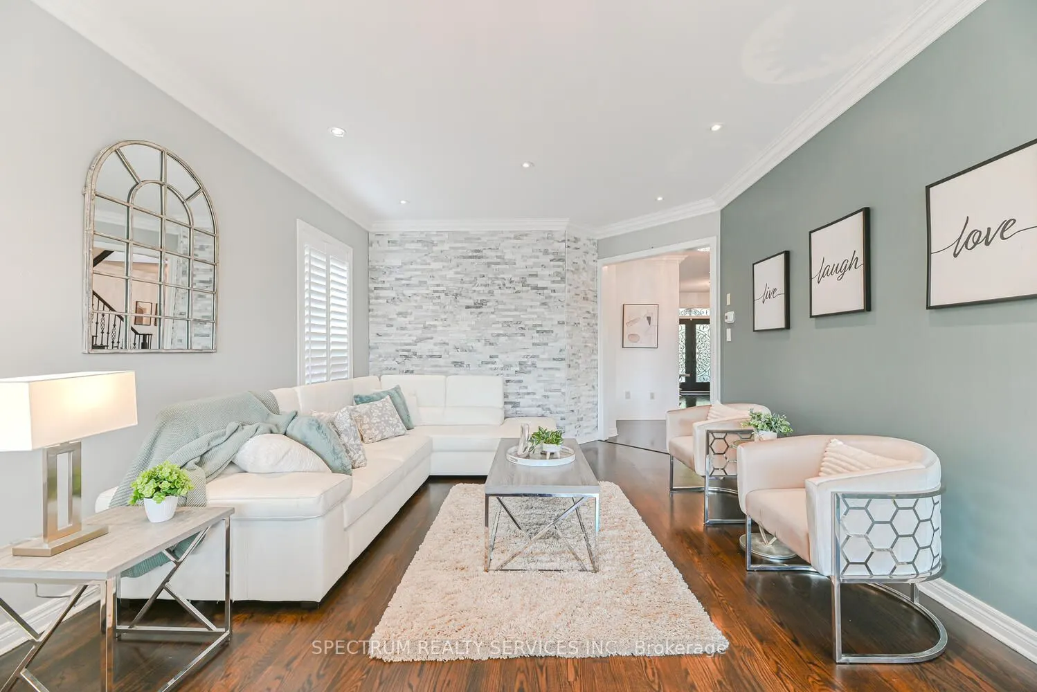 68 Robarts Drive