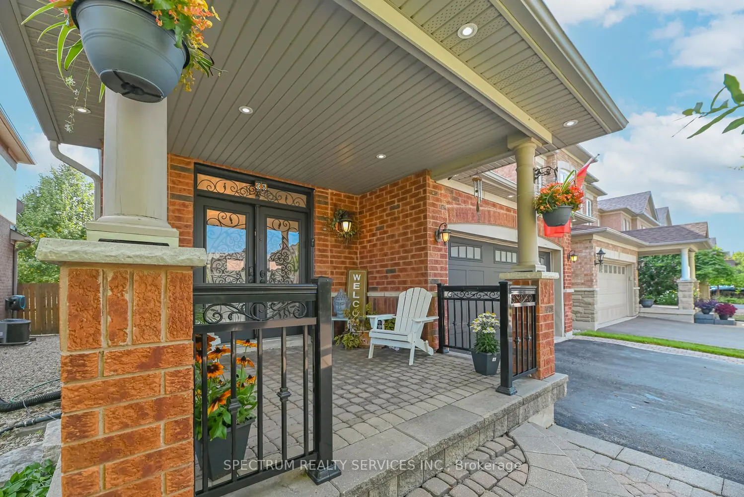 68 Robarts Drive
