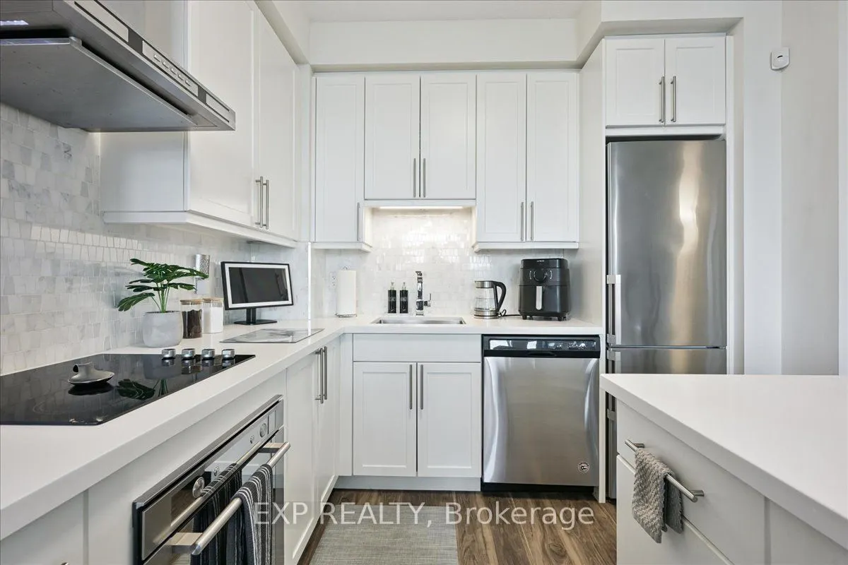 2093 Fairview Street, #913
