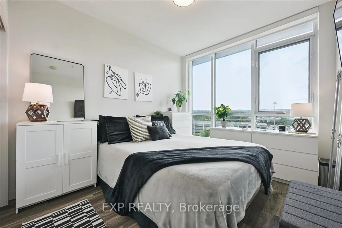 2093 Fairview Street, #913