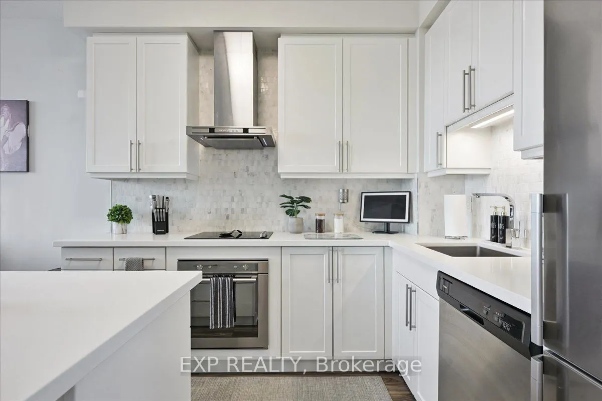 2093 Fairview Street, #913