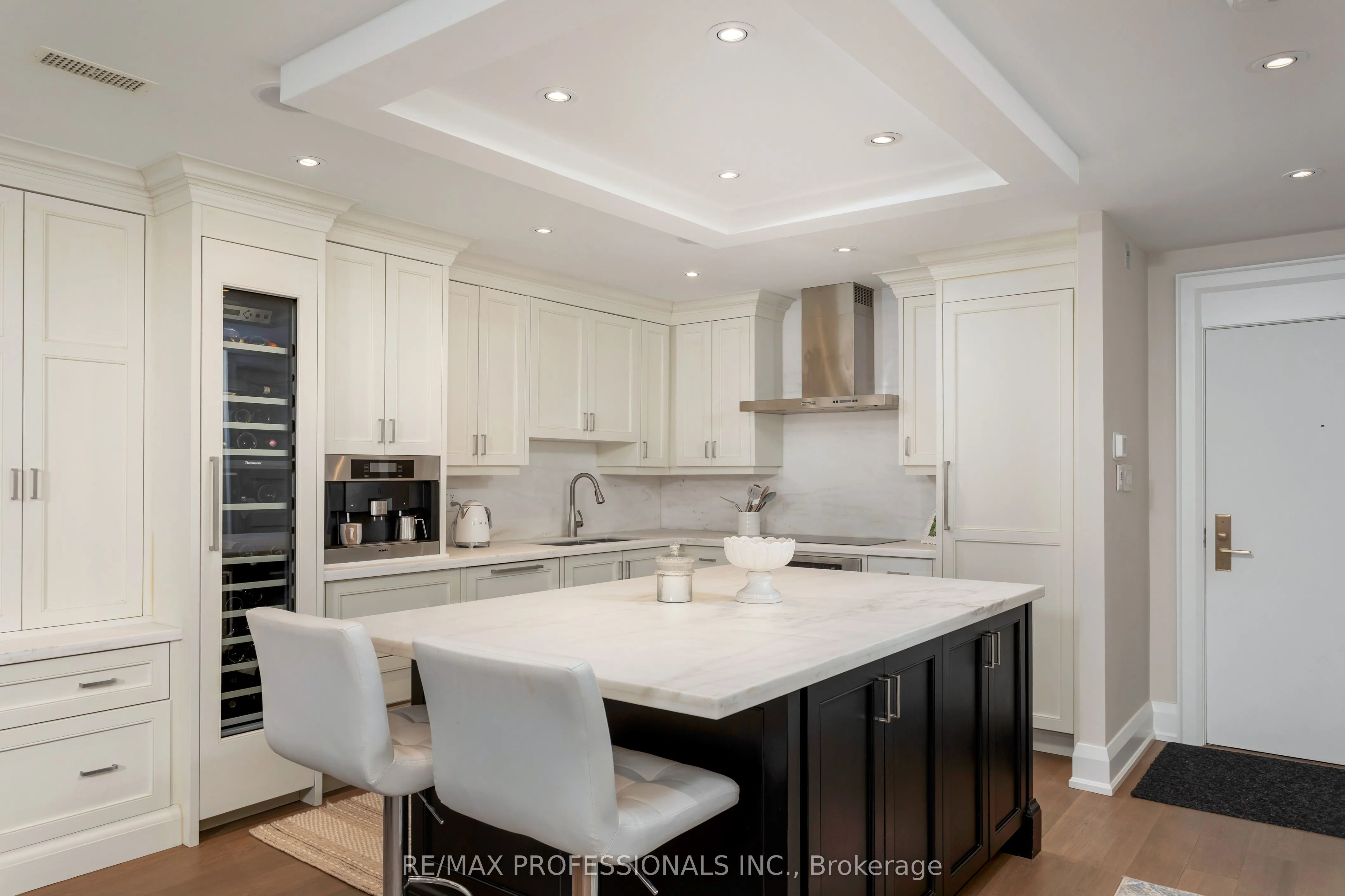 71 Old Mill Road, #304