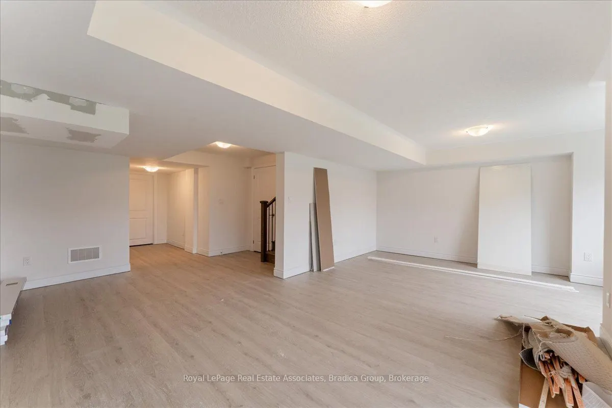 3077 Perkins Way