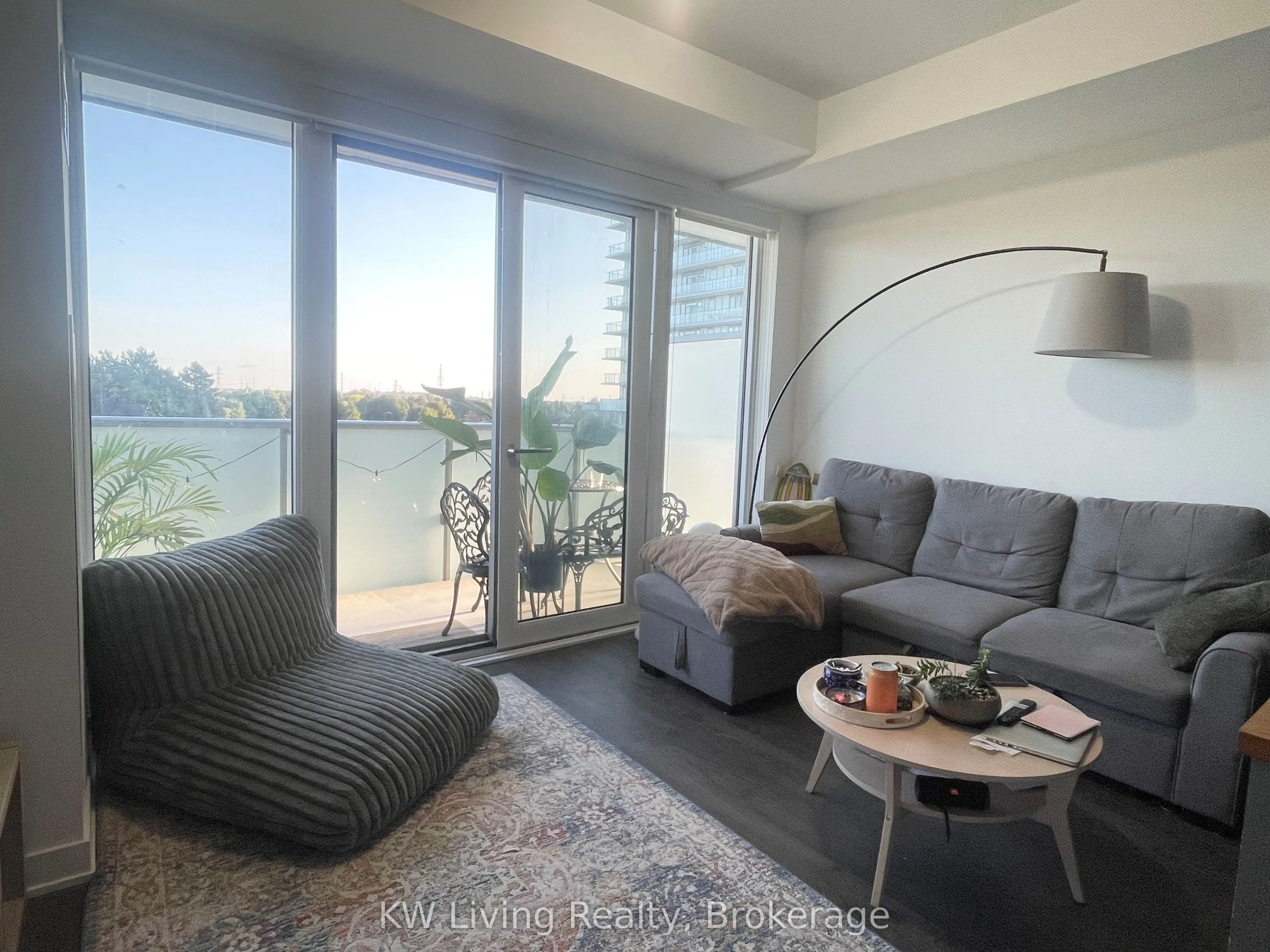 4655 Metcalfe Avenue, #308