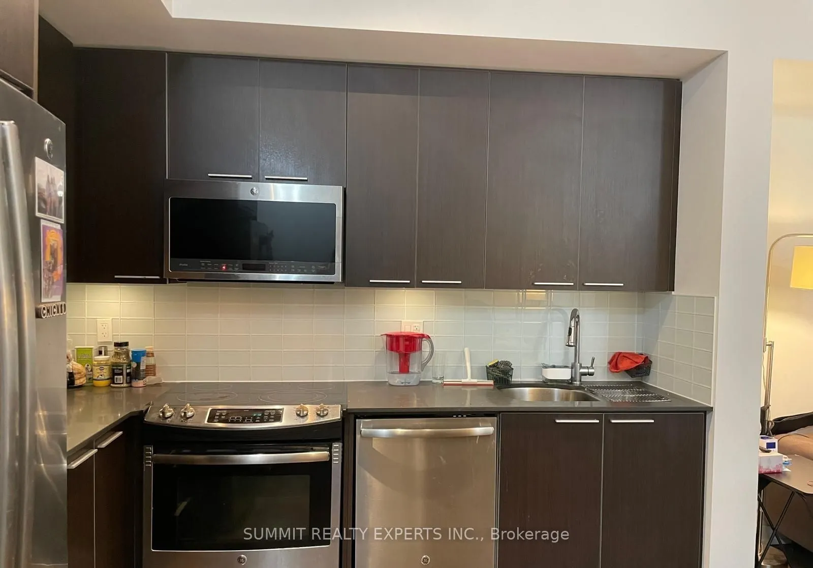 10 parklawn Road E, #519