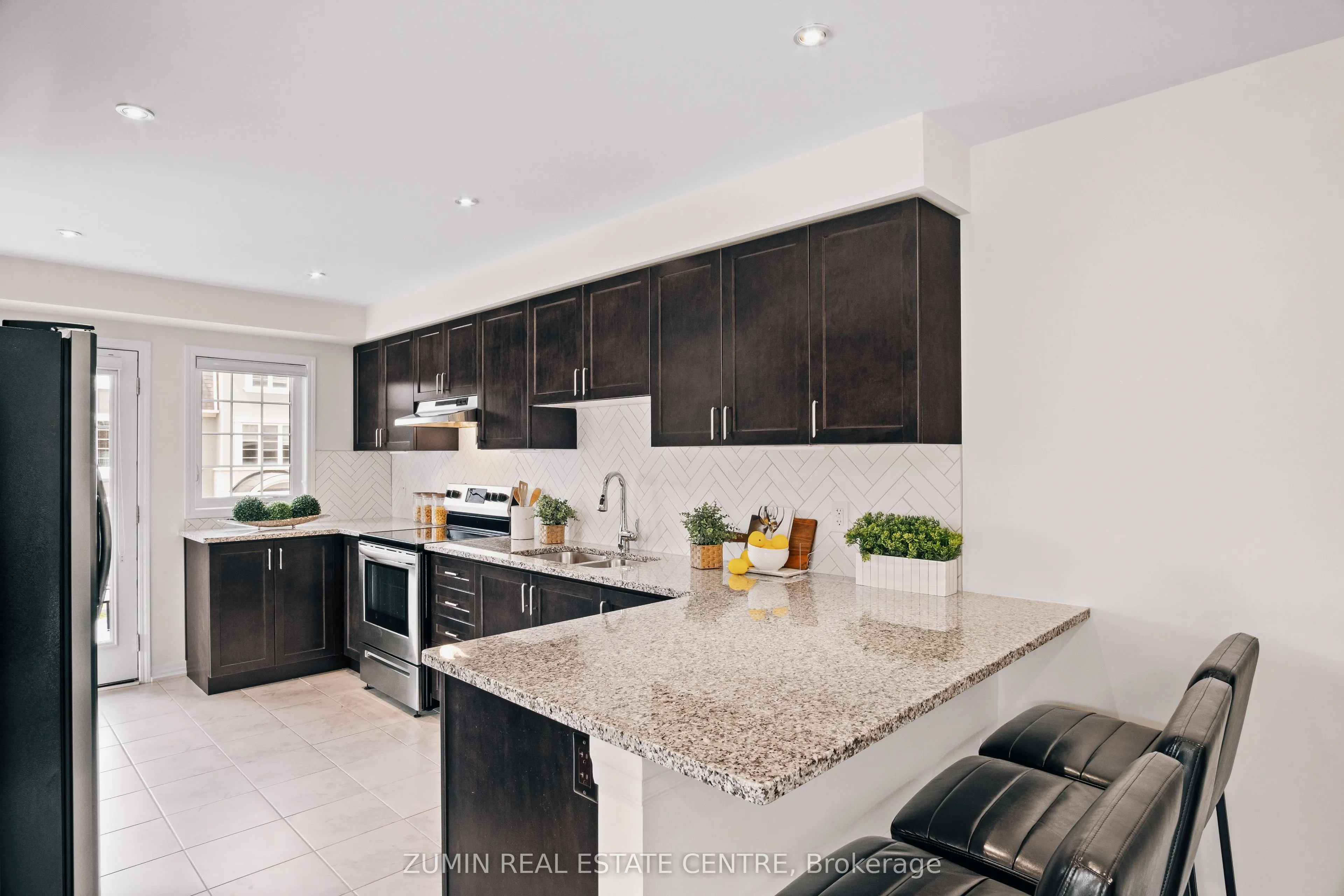3477 Vernon Powell Drive