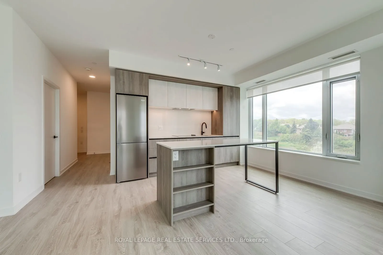 2495 Eglinton Avenue W, #314