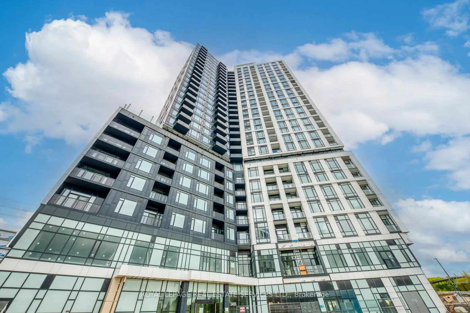 2495 Eglinton Avenue W, #314