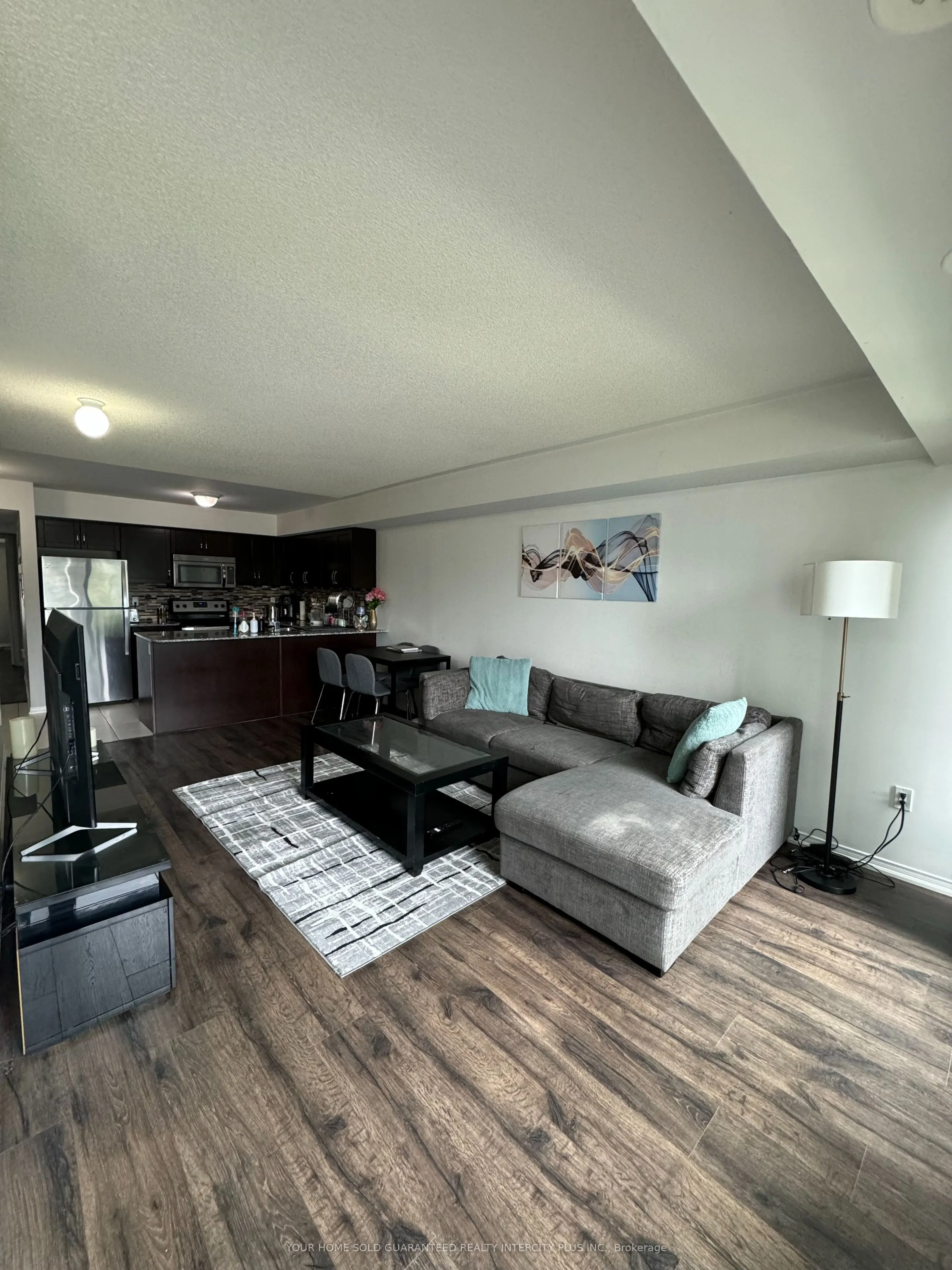 142 Widdicombe Hill Boulevard, #505