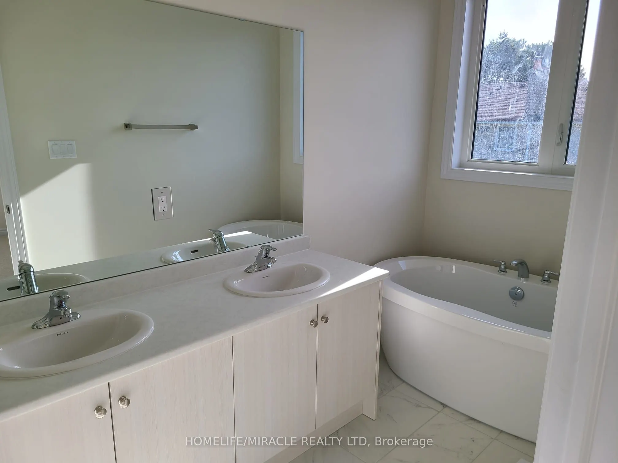 1422 Oakmont Common, #1422