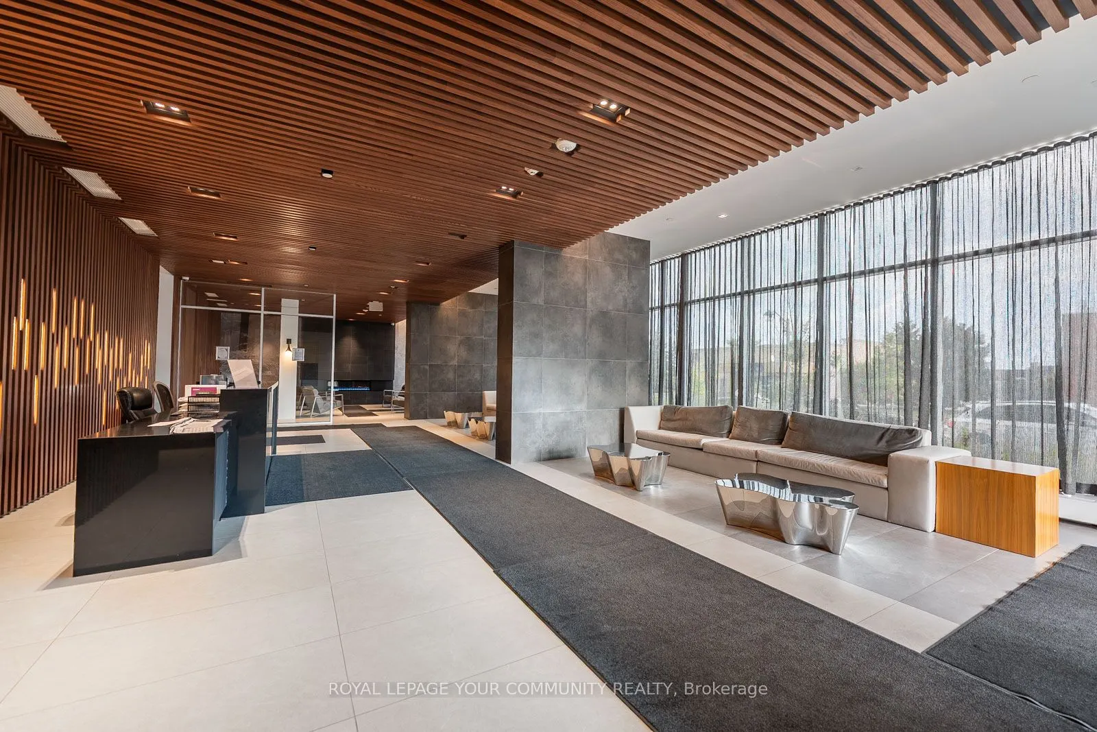 297 Oak Walk Drive, #604