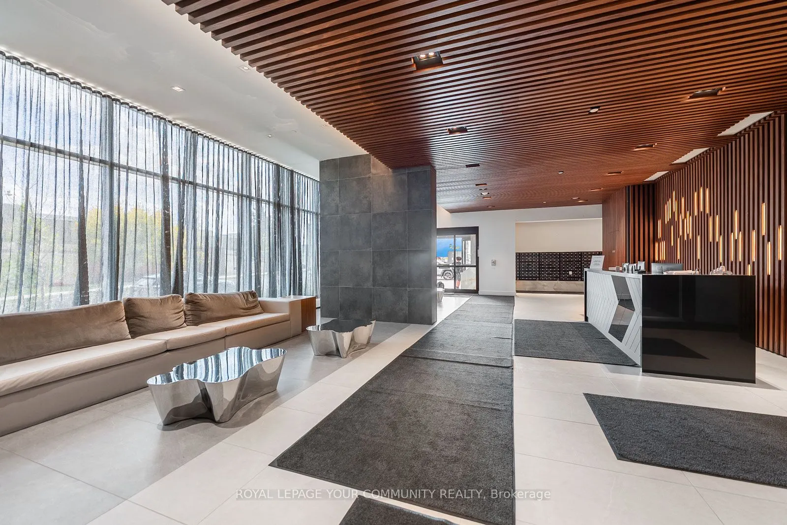 297 Oak Walk Drive, #604