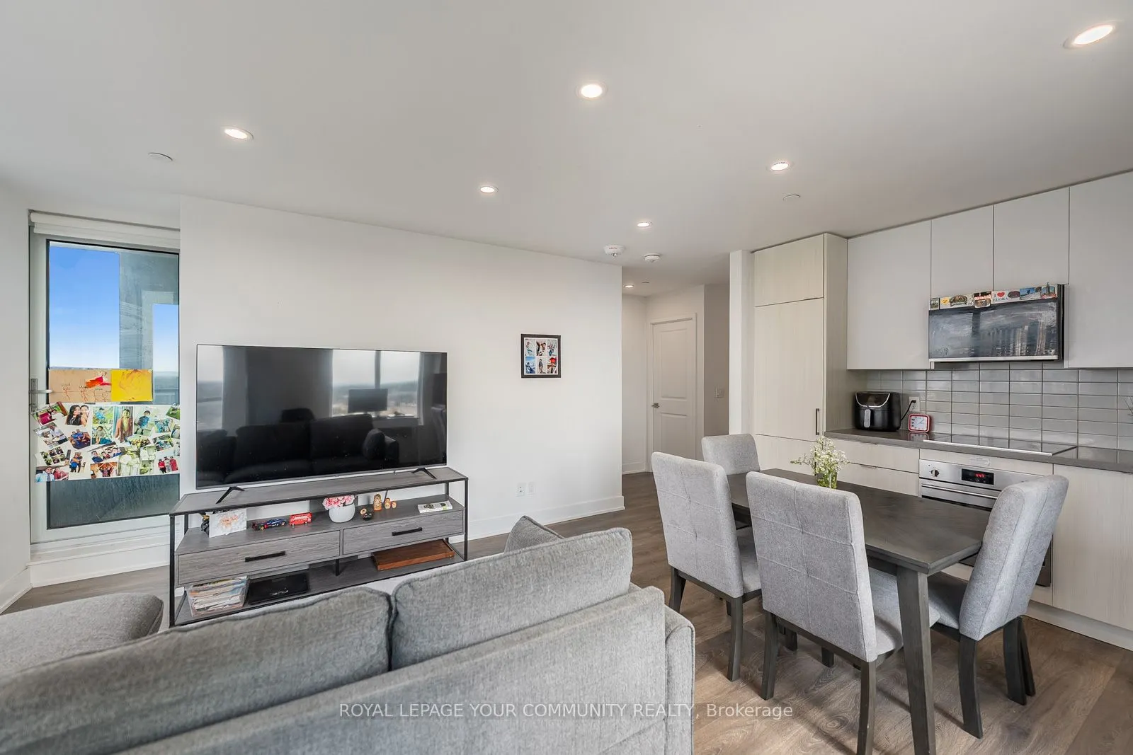 297 Oak Walk Drive, #604