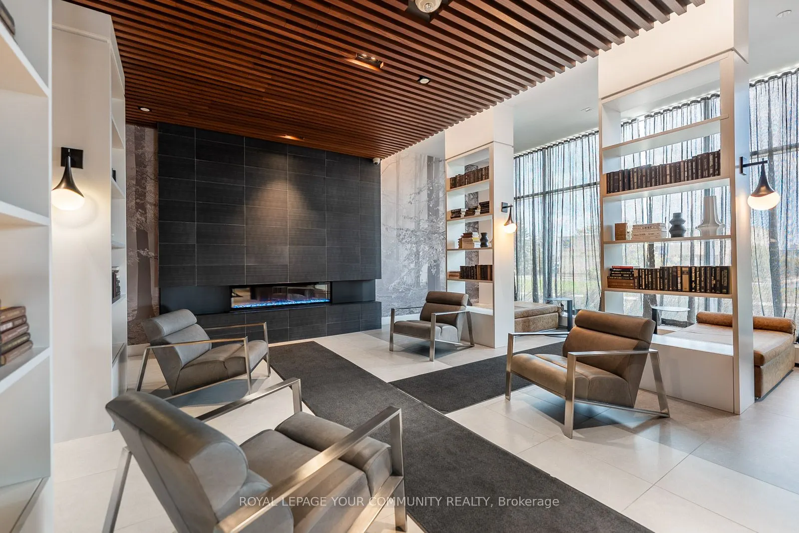 297 Oak Walk Drive, #604