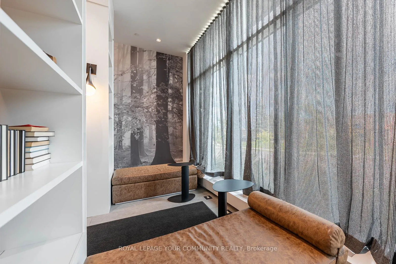 297 Oak Walk Drive, #604