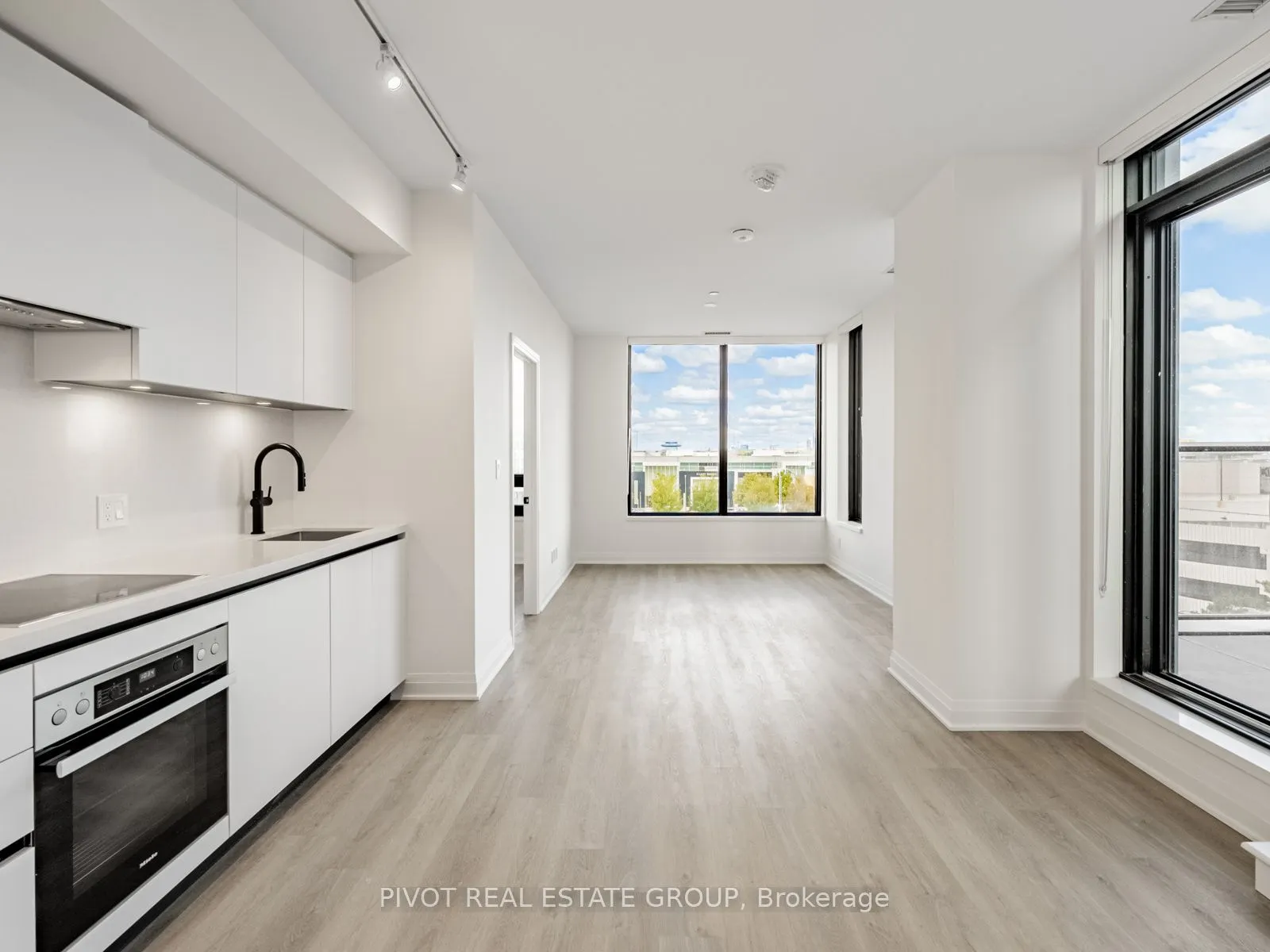 4023 The Exchange, #502