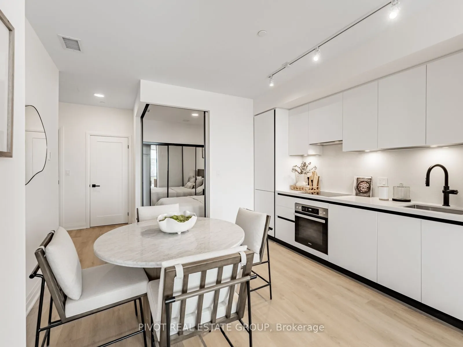 4023 The Exchange, #601