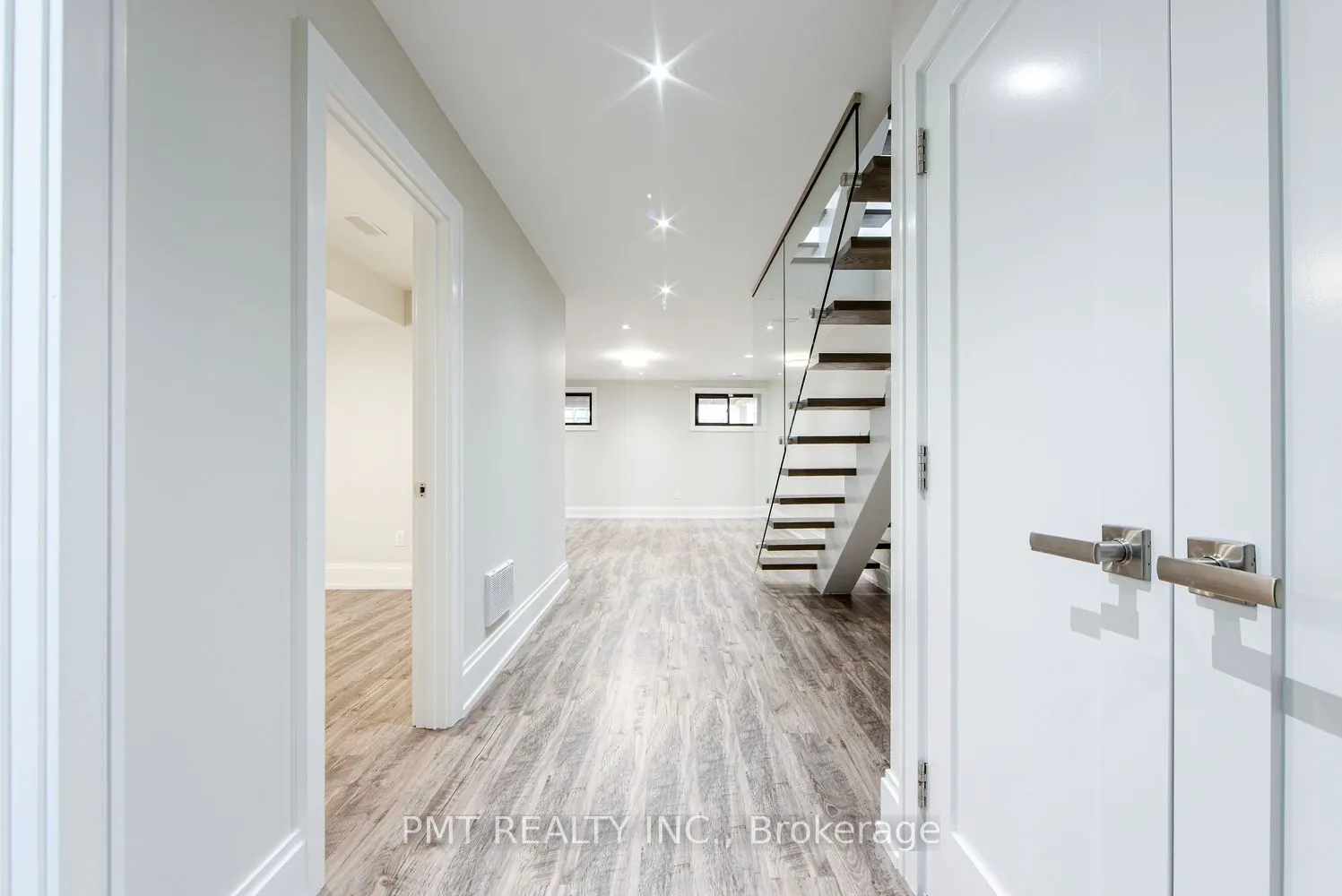 435 Valermo Drive
