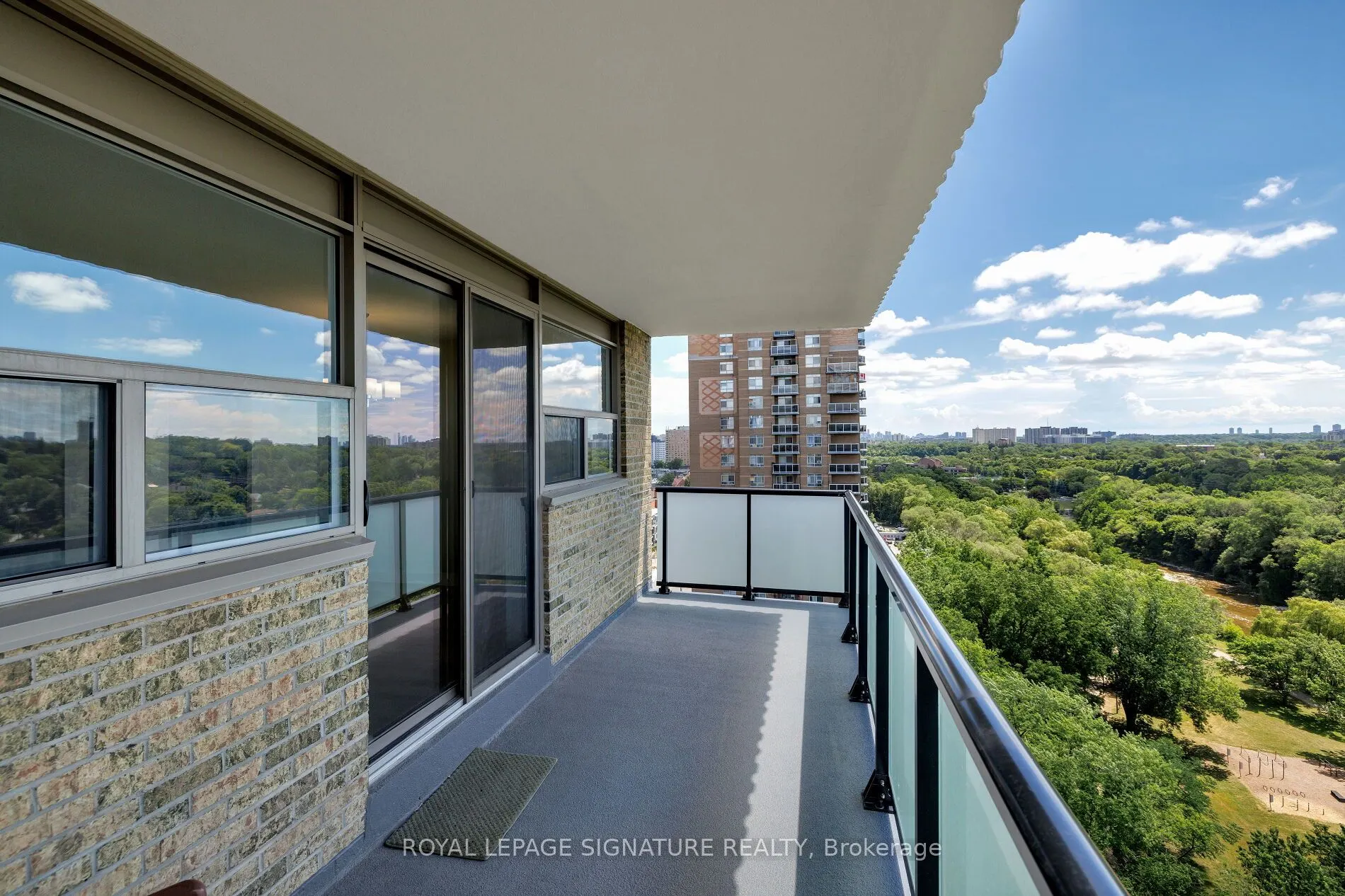 2130 Weston Road, #PH5
