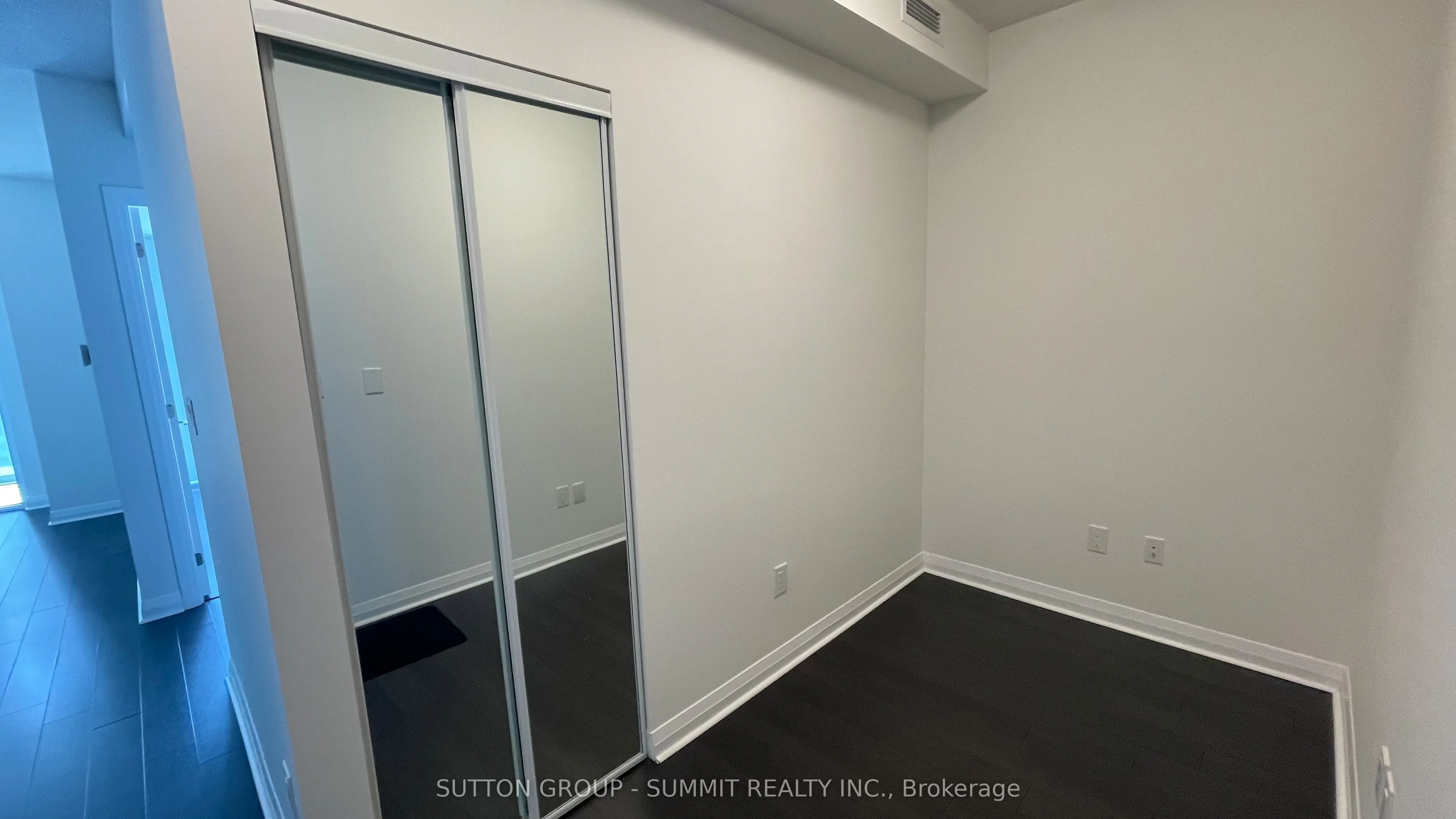 5033 Four Springs Avenue, #811