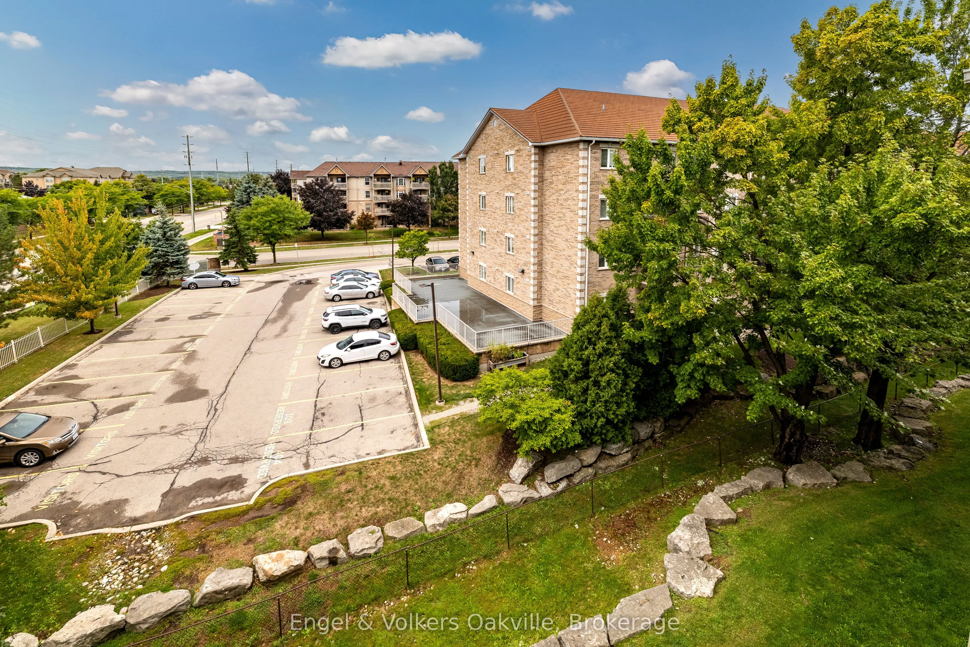 1451 Walker's Line, #411