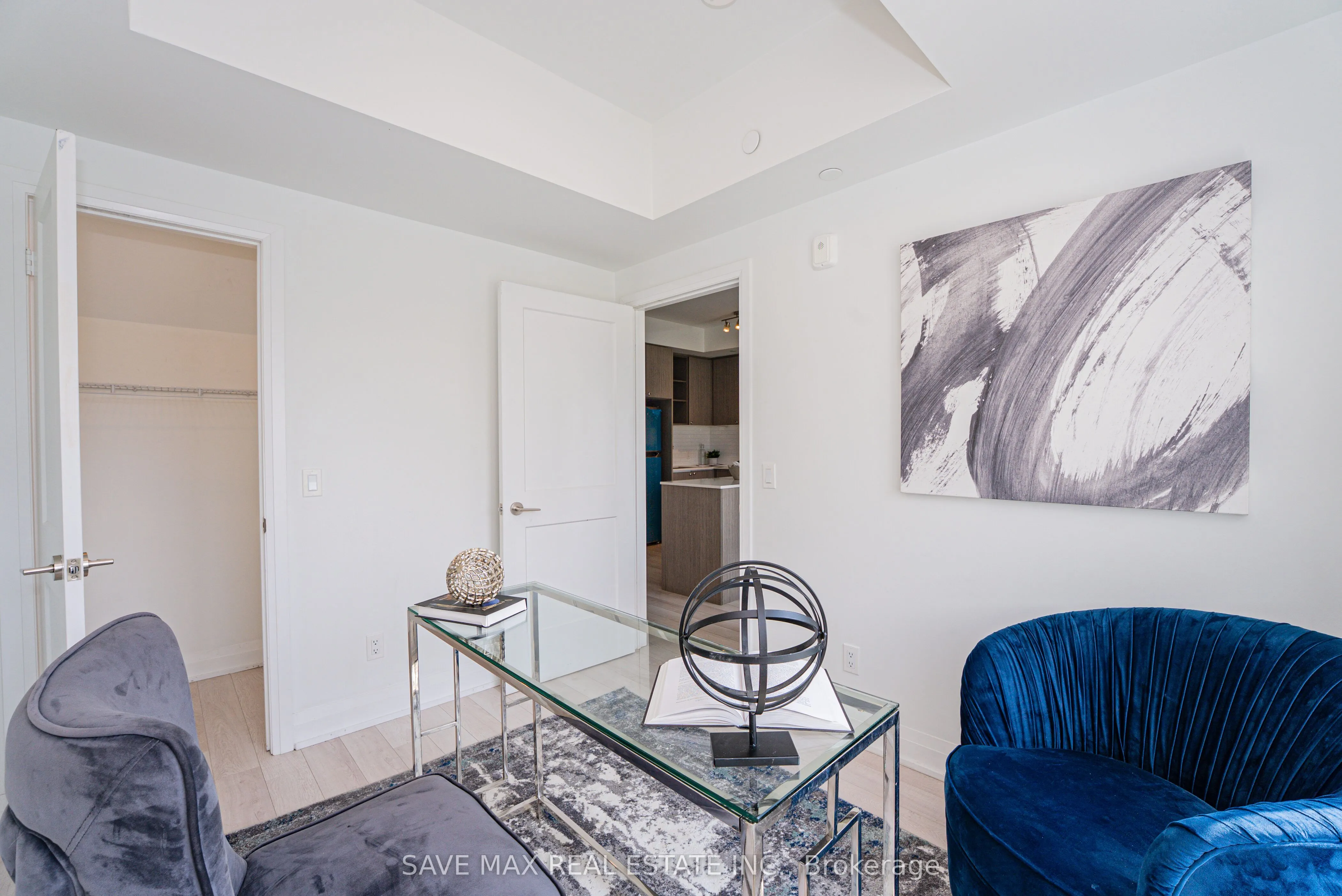 155 Downsview Park Boulevard, #215